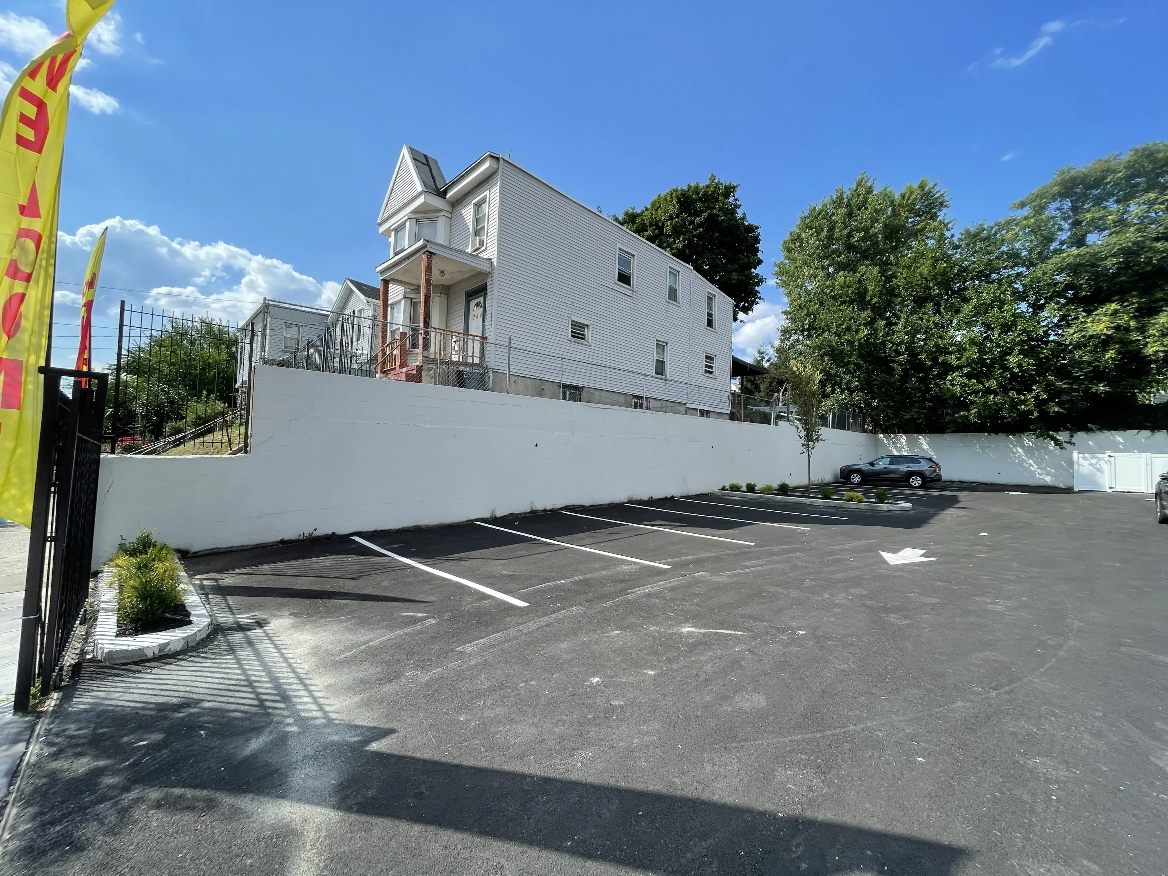 Laundry Time Jersey City - Laundromat, Wash and Fold Laundry Service - Image 10