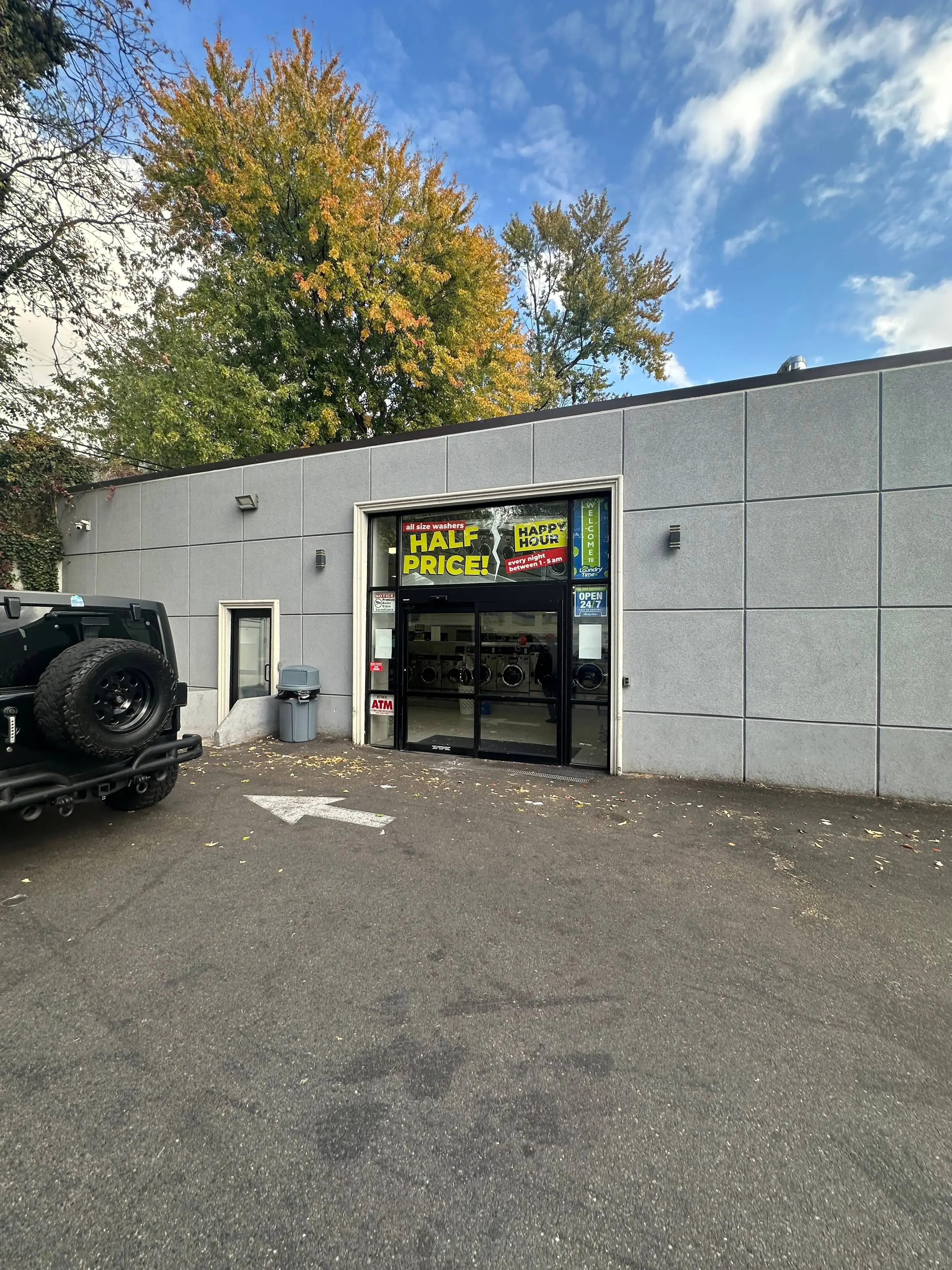 Laundry Time Jersey City - Laundromat, Wash and Fold Laundry Service - Image 13