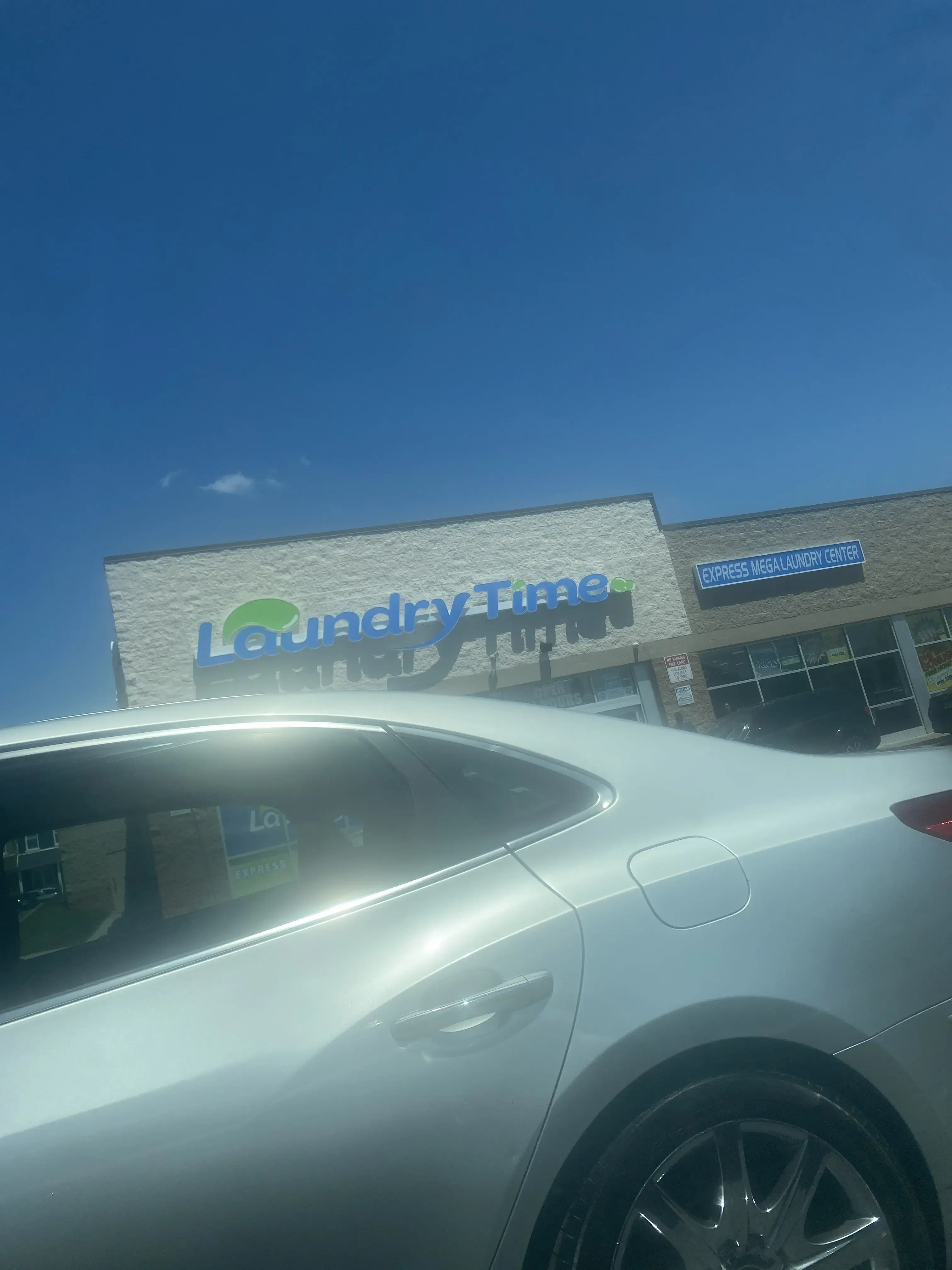 Laundry Time Parkwest thumbnail 6