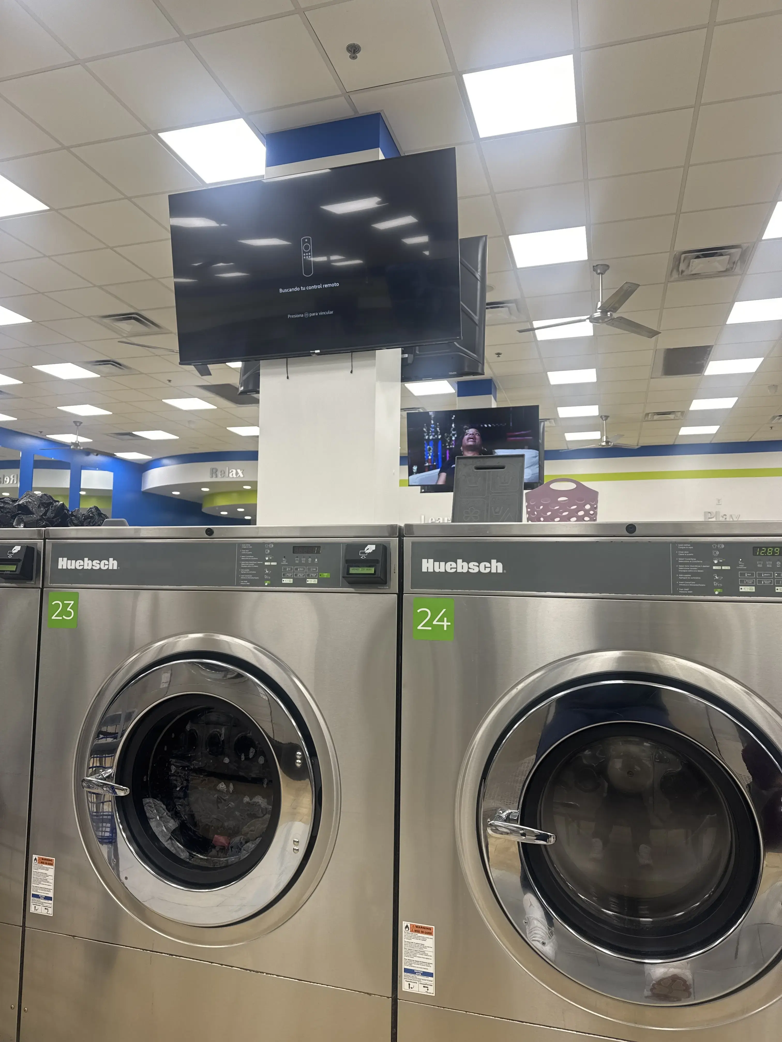 Laundry Time Parkwest - Image 11