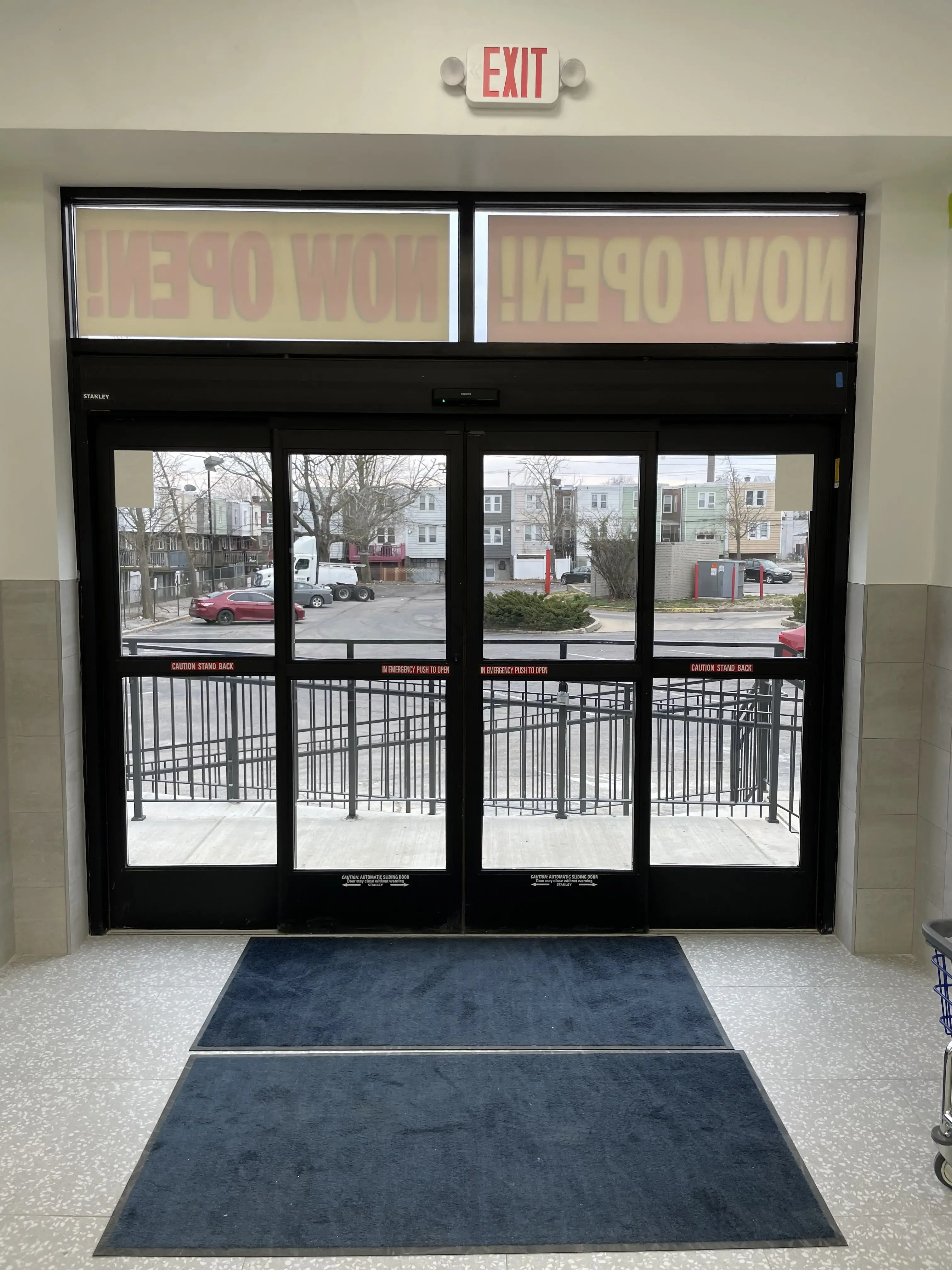 Laundry Time Rising Sun Philadelphia - Laundromat, Wash and Fold Laundry Service - Image 10