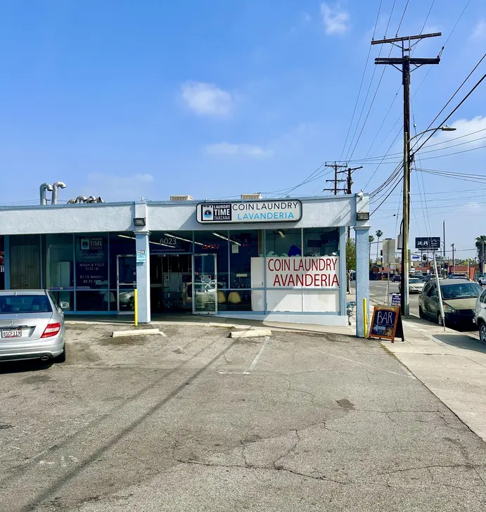 Laundry Time Tarzana - Image 11