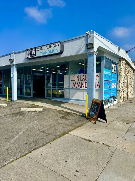 Laundry Time Tarzana - Image 6