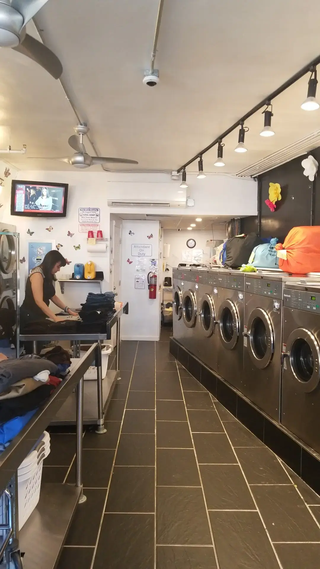 Laundry Train - On Demand Laundry Service thumbnail 10