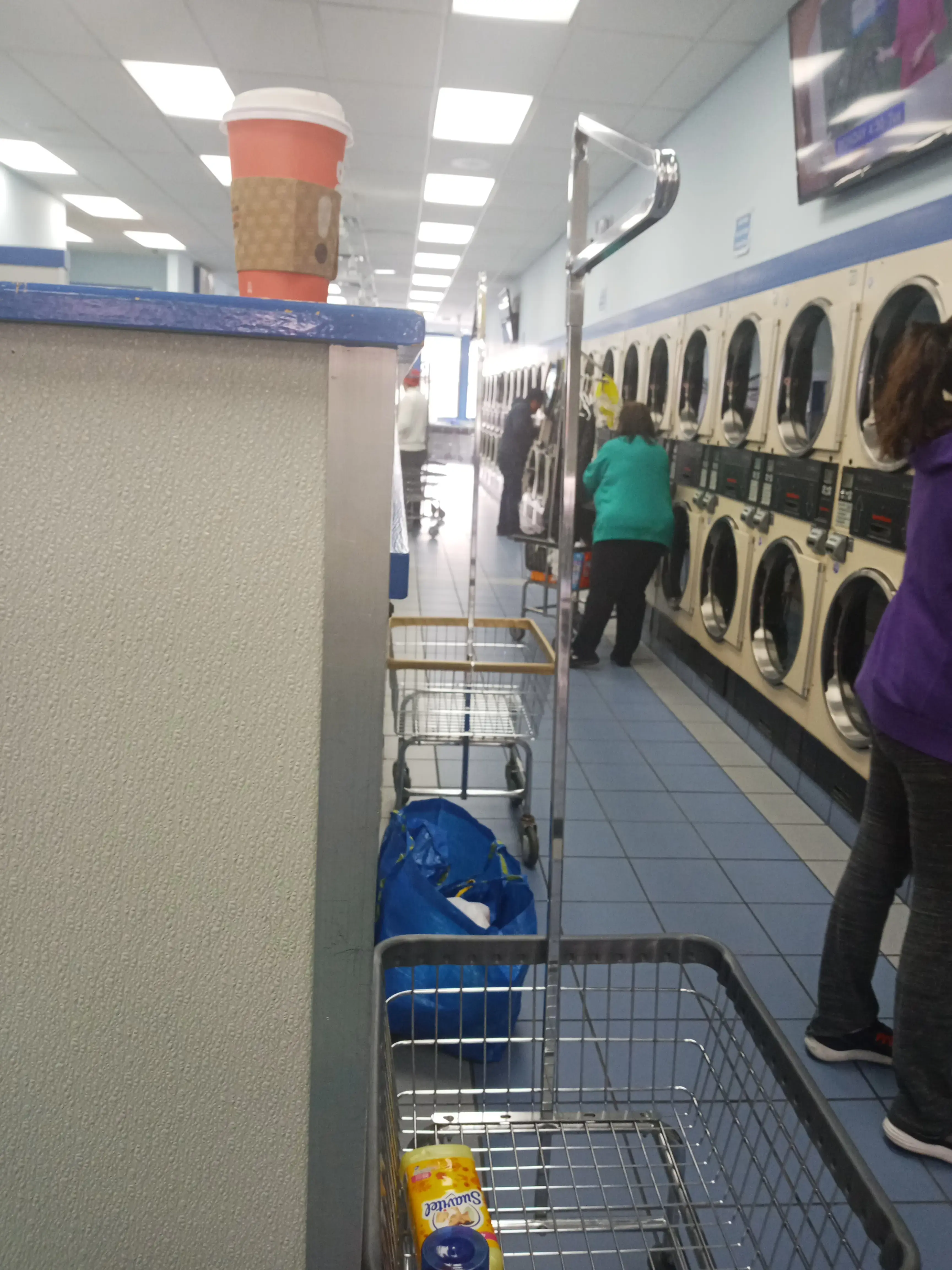 Laundry Warehouse Cliffside Park - Image 19