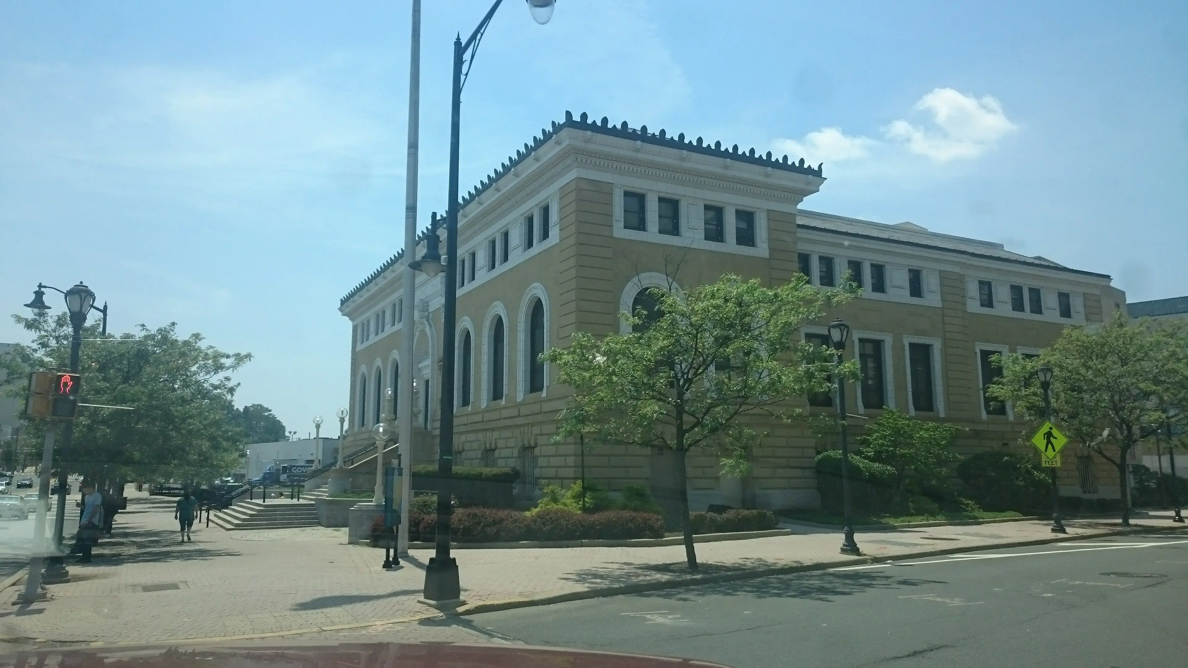 Laundry Warehouse Elizabeth – Elmora Avenue thumbnail 18