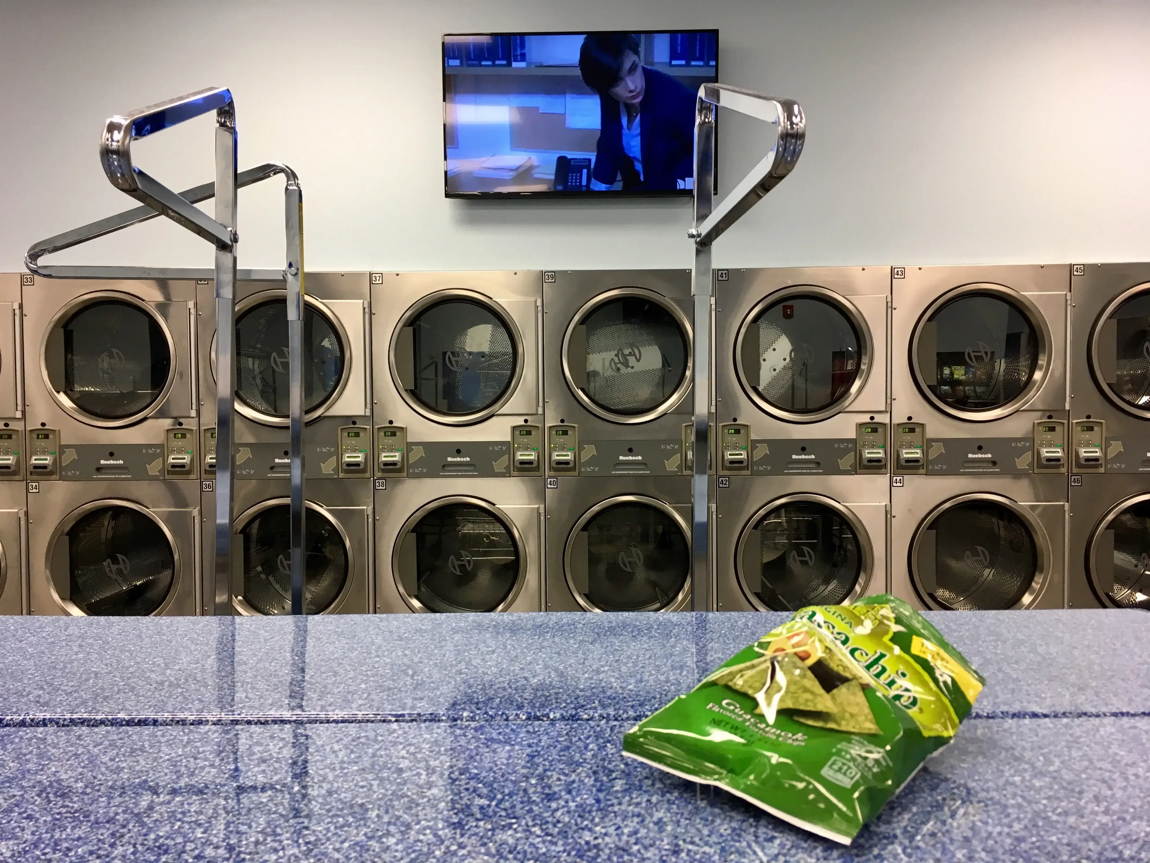 Laundry Warehouse Linden thumbnail 8