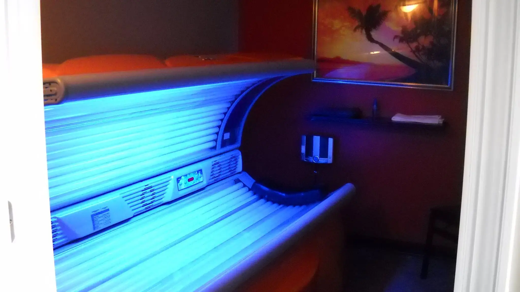 Laundry Works & Ultra Tanning thumbnail 11