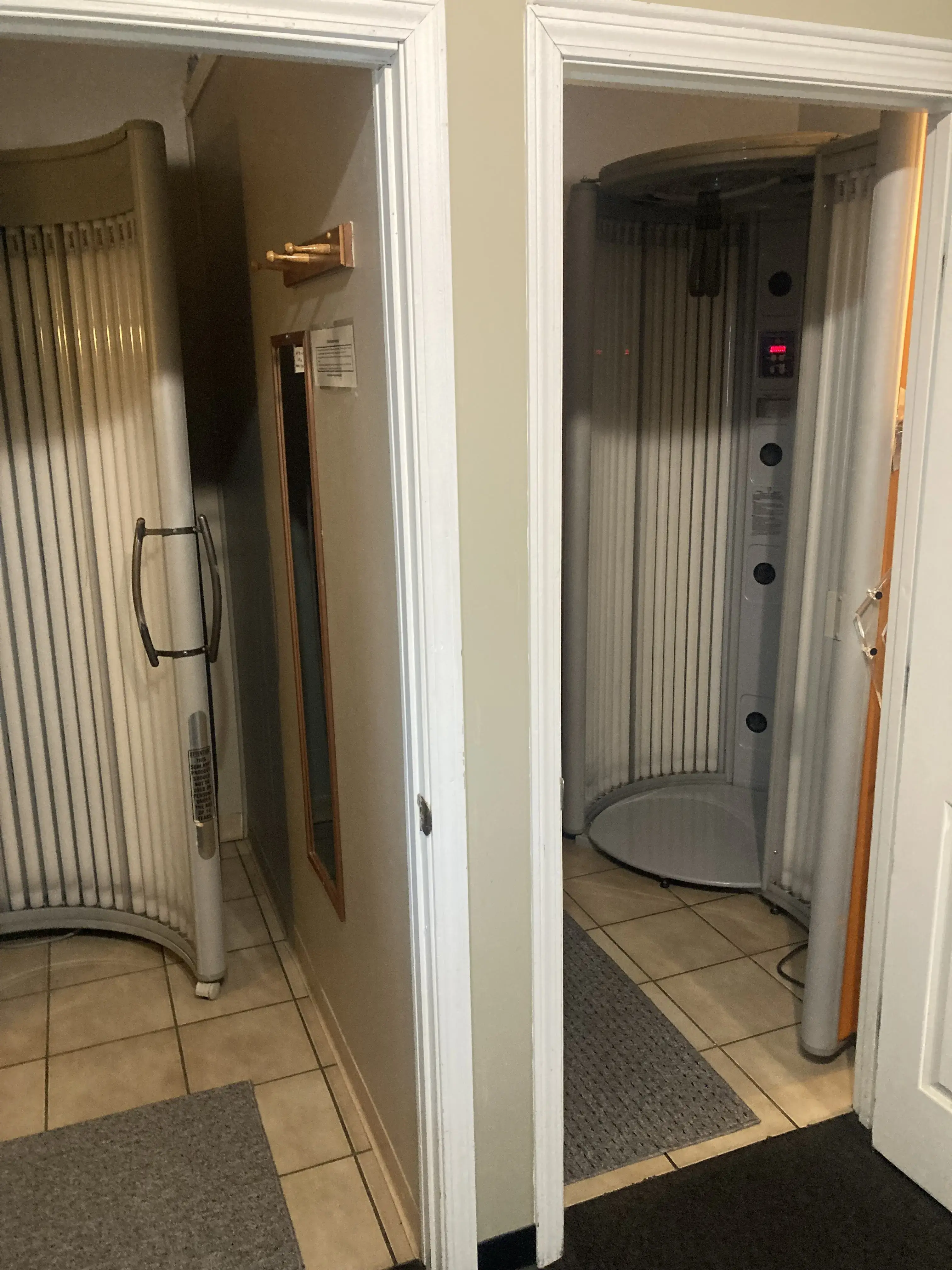 Laundry Works & Ultra Tanning thumbnail 3