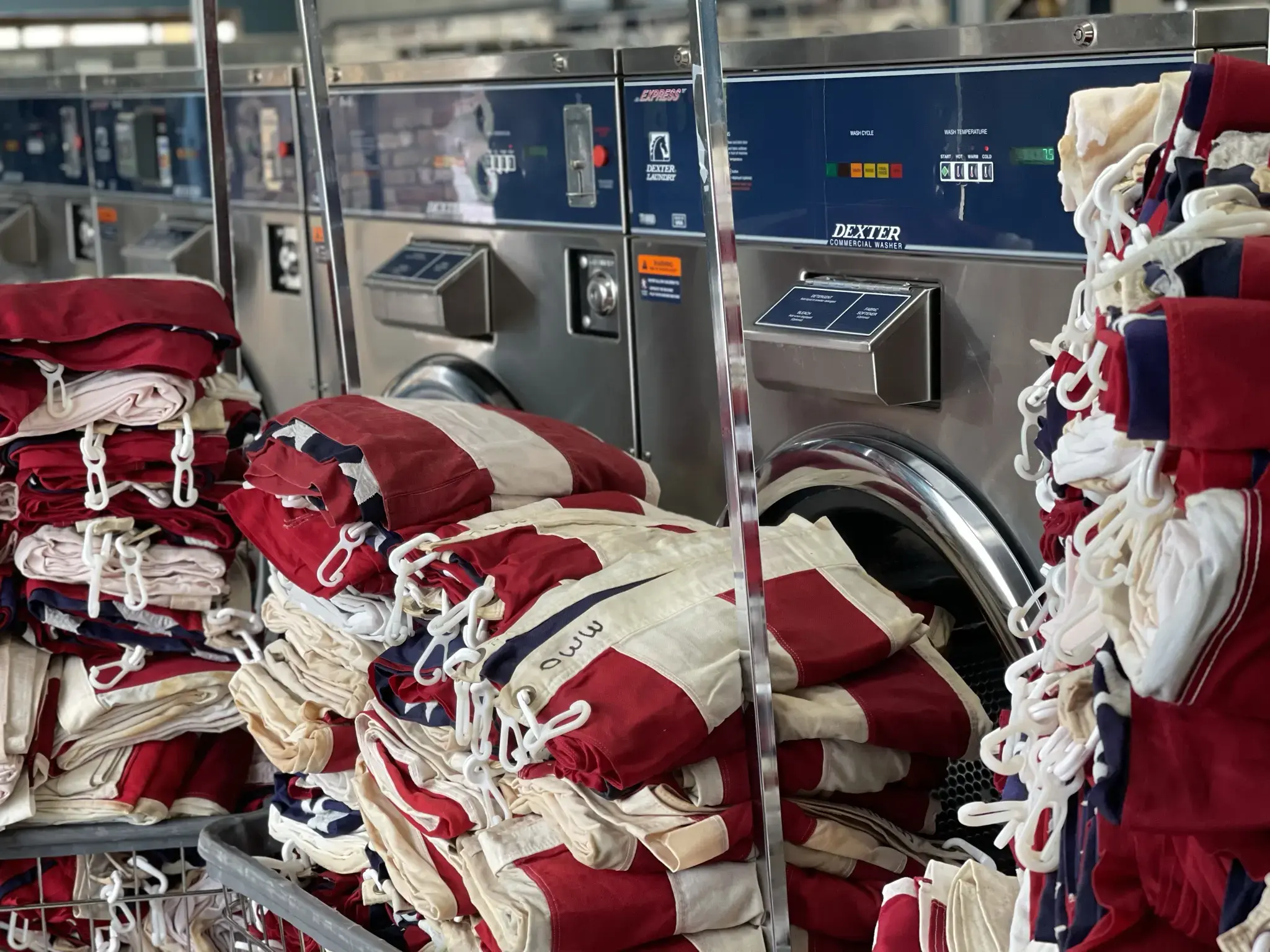 Laundry World - Common St thumbnail 8