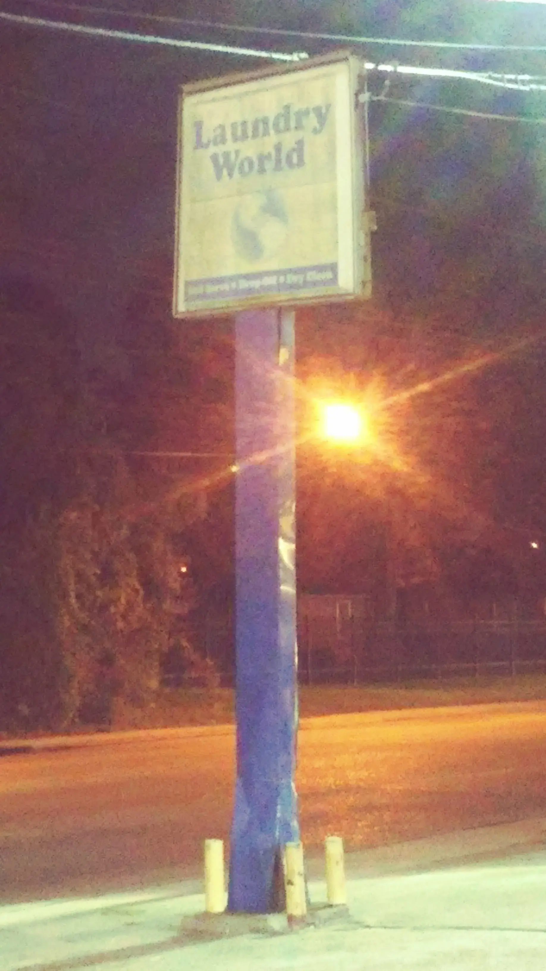 Laundry World - Lake St thumbnail 14