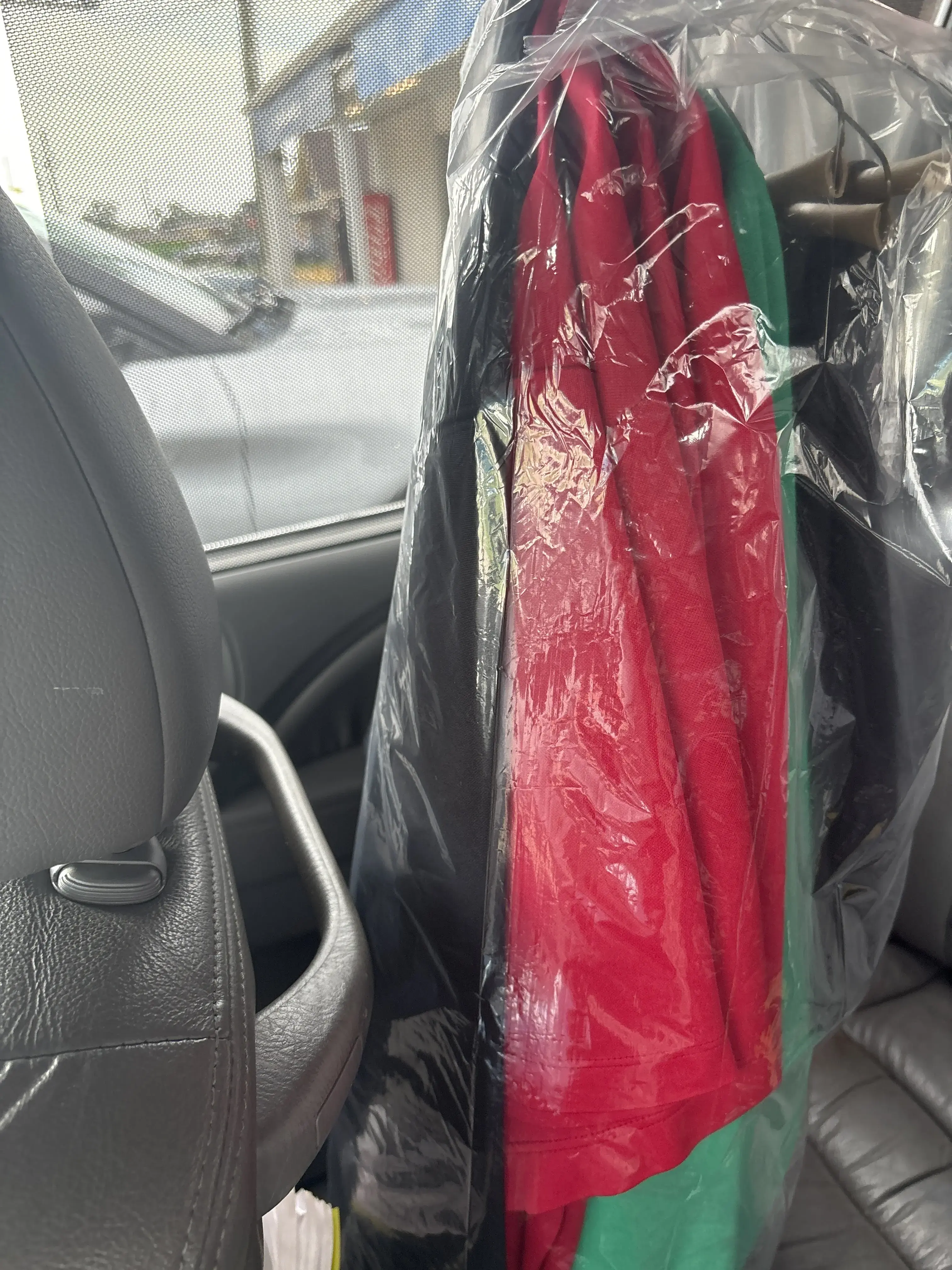 Laundry World - Lake St - Image 11