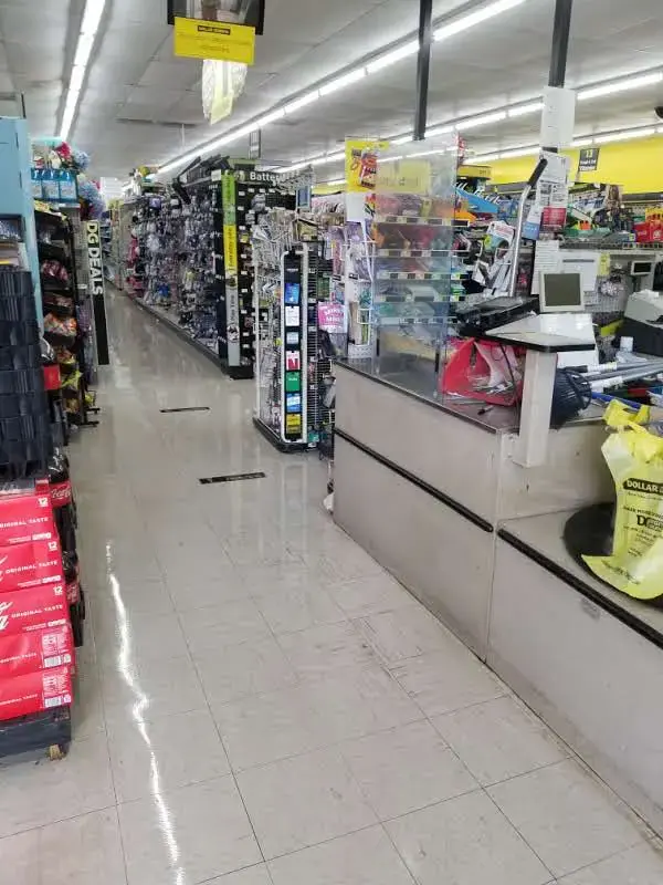 Laundry World - Lake St thumbnail 3