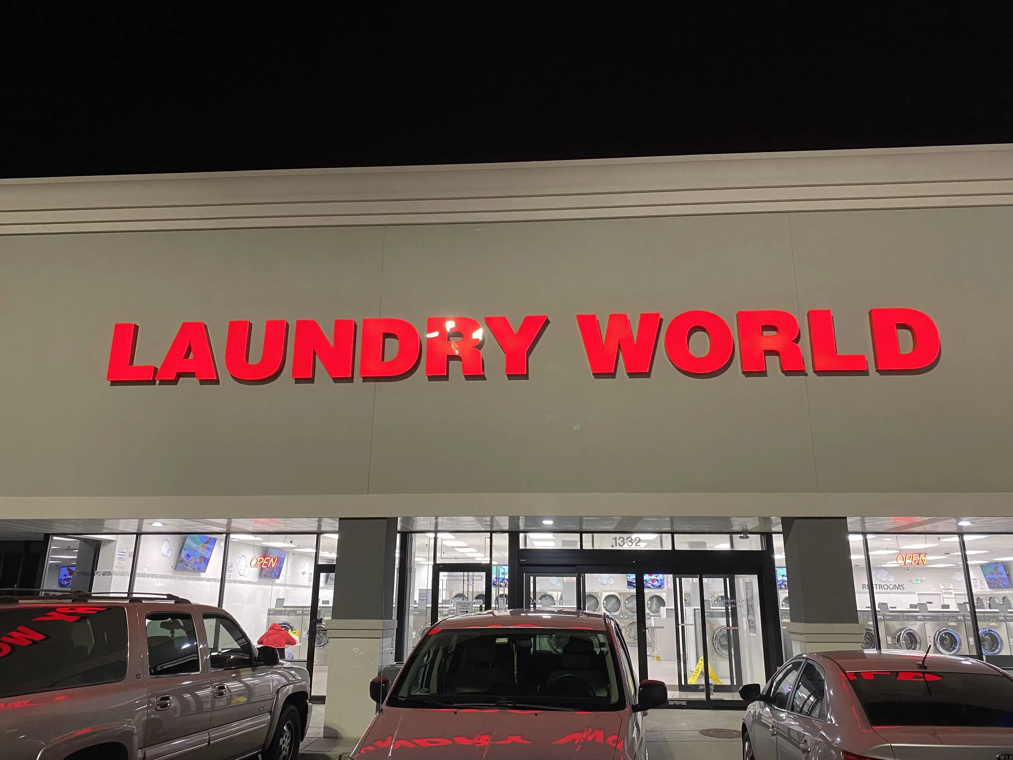 Laundry World - Image 2