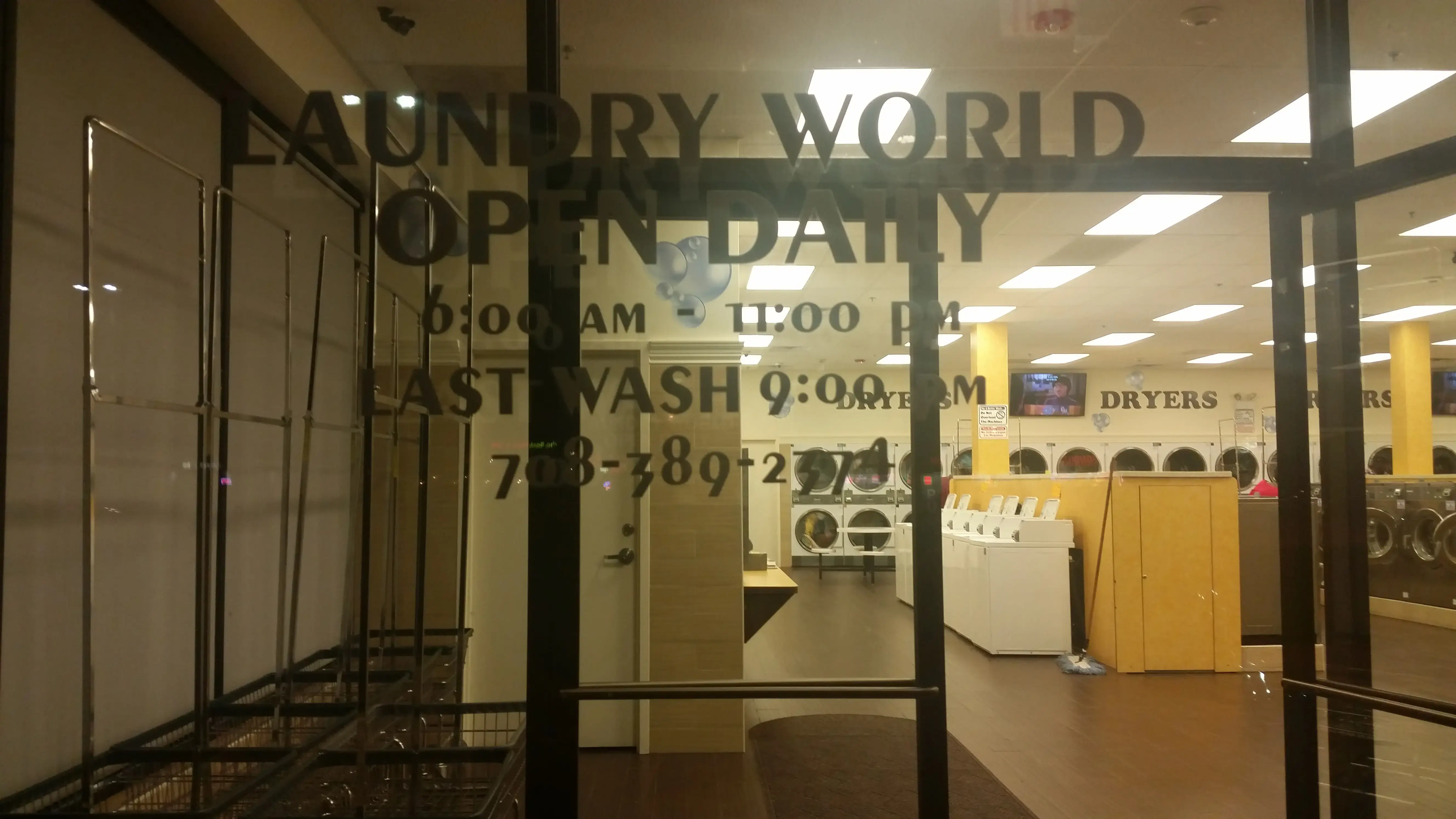 Laundry World - Image 13