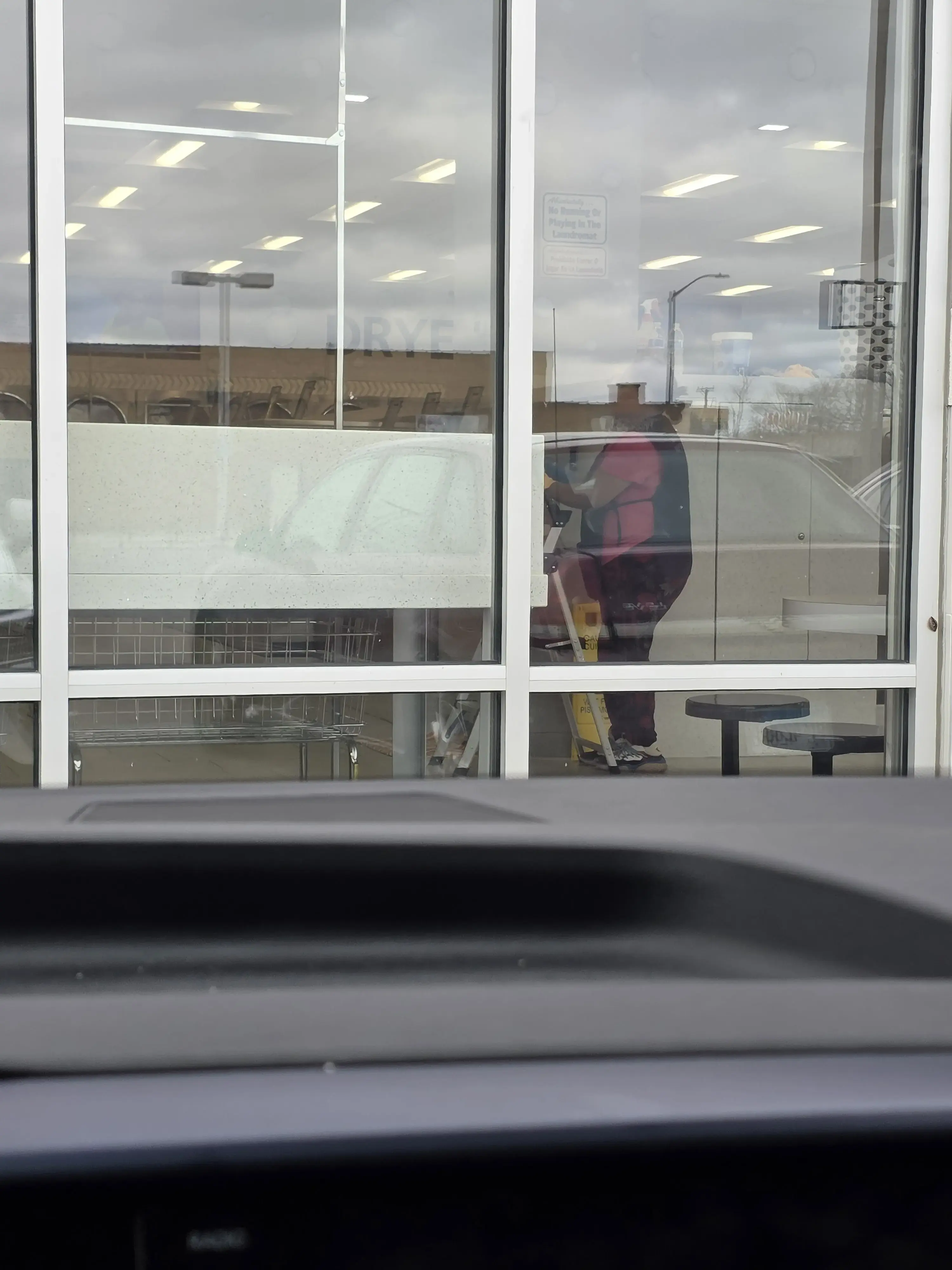 Laundry World thumbnail 7