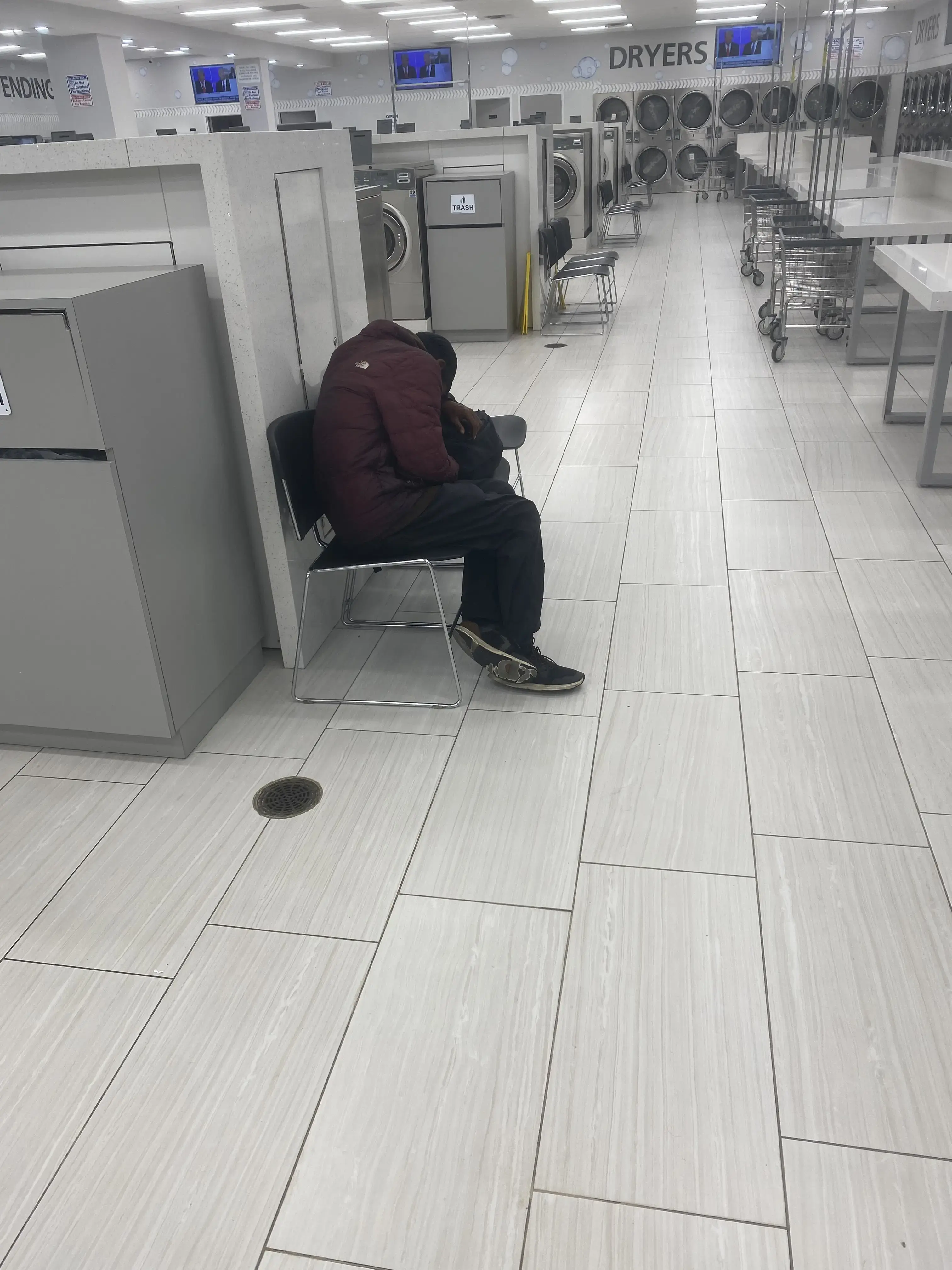 Laundry World thumbnail 3