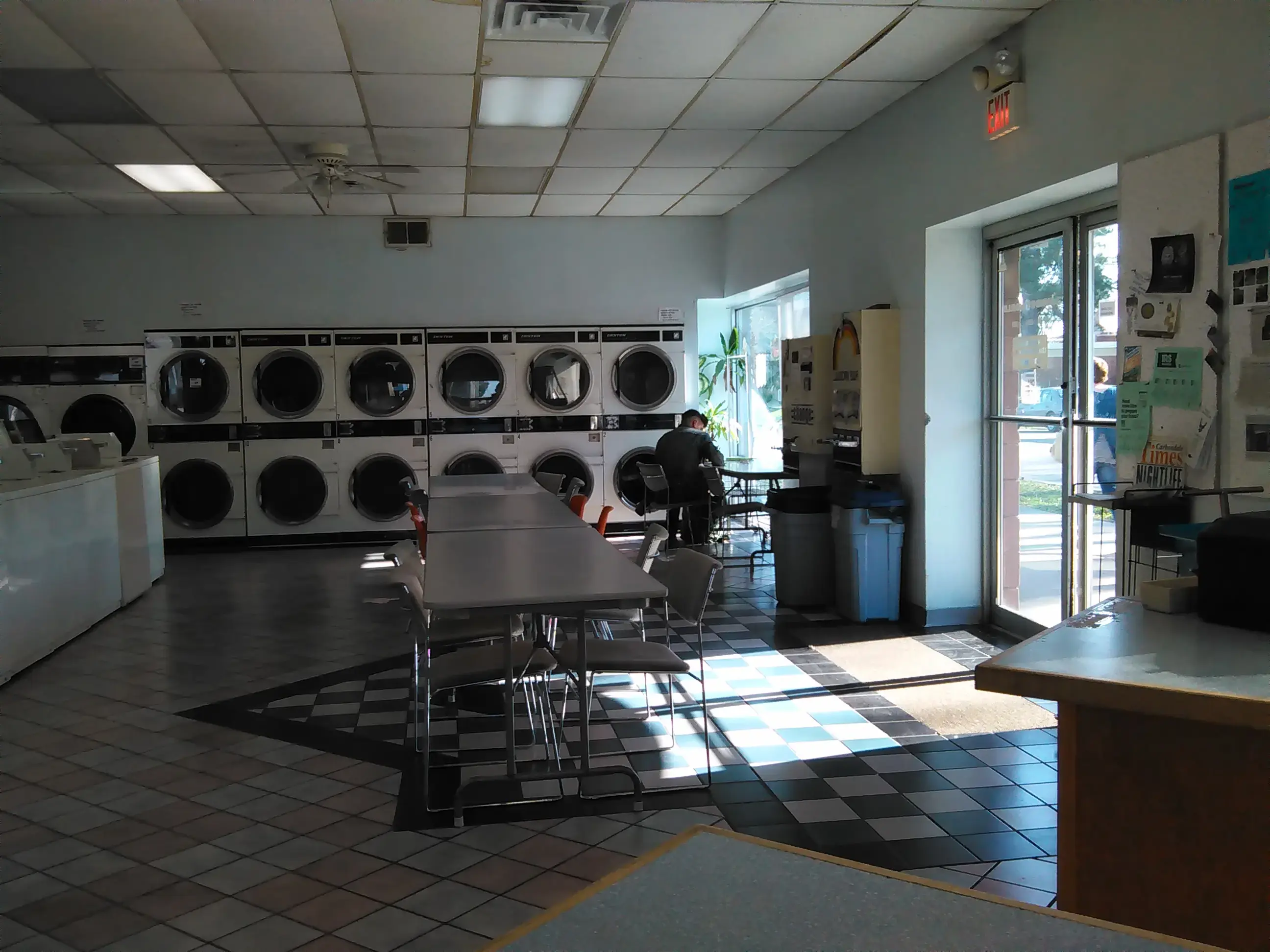 Laundry World - Image 4