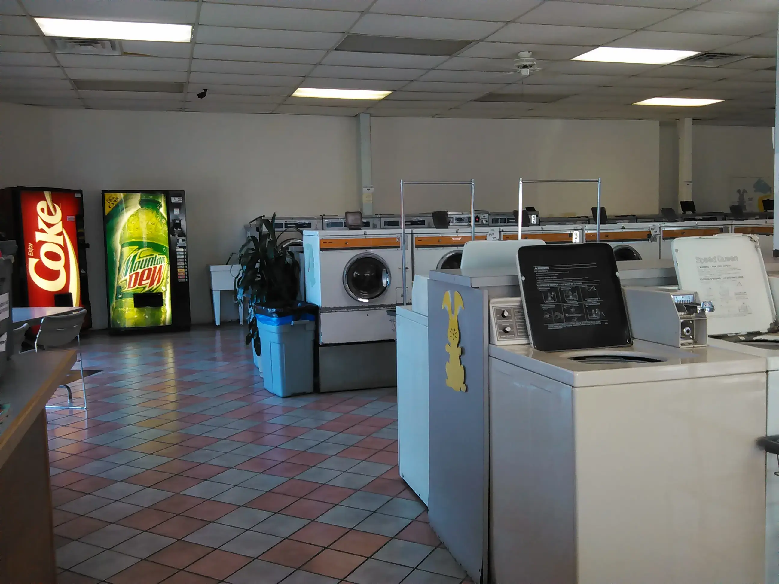 Laundry World thumbnail 9