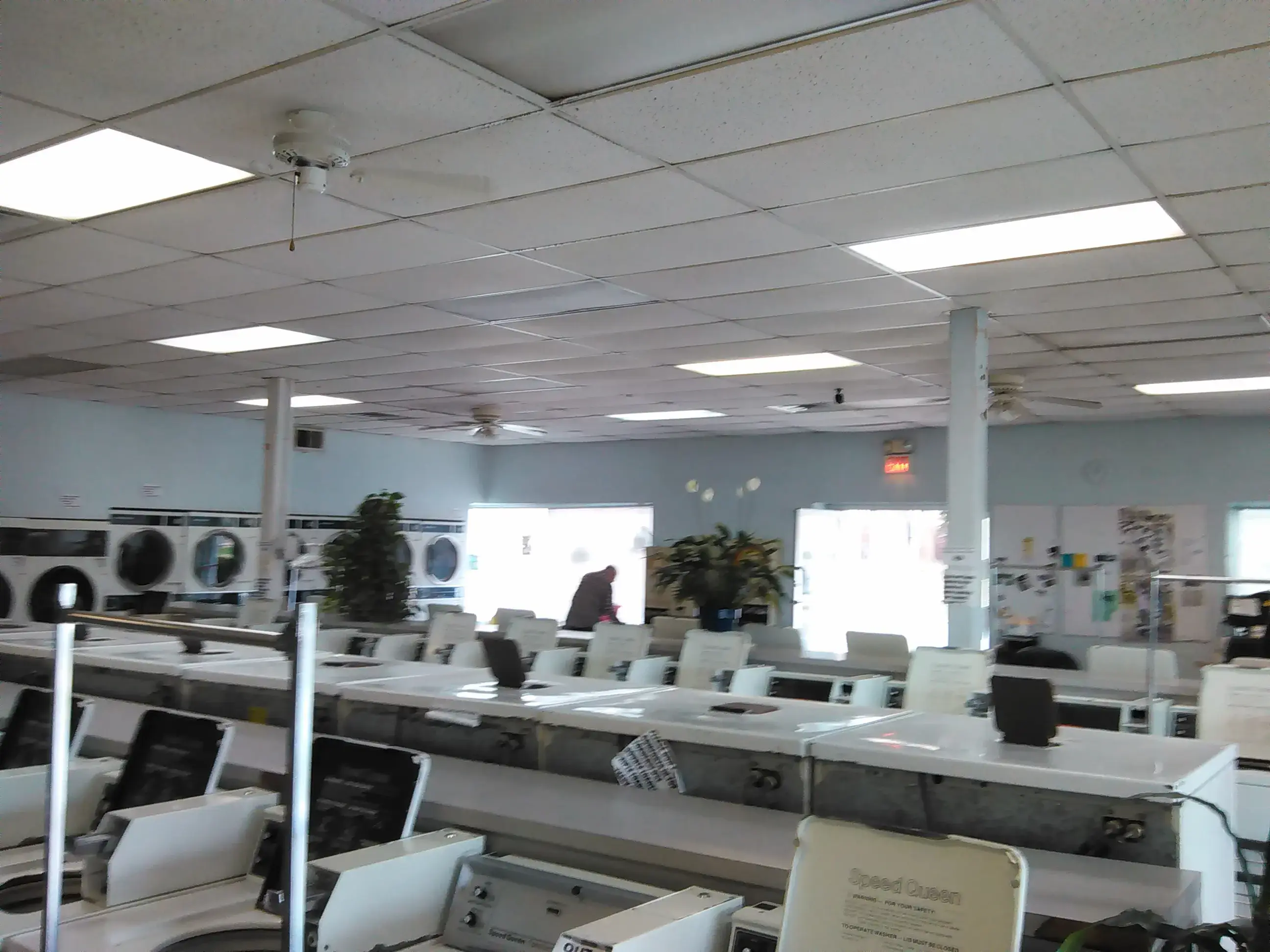 Laundry World - Image 8