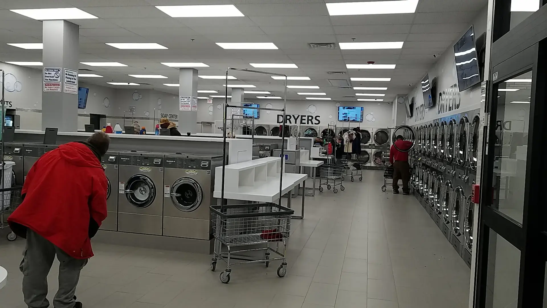 Laundry World - Image 17