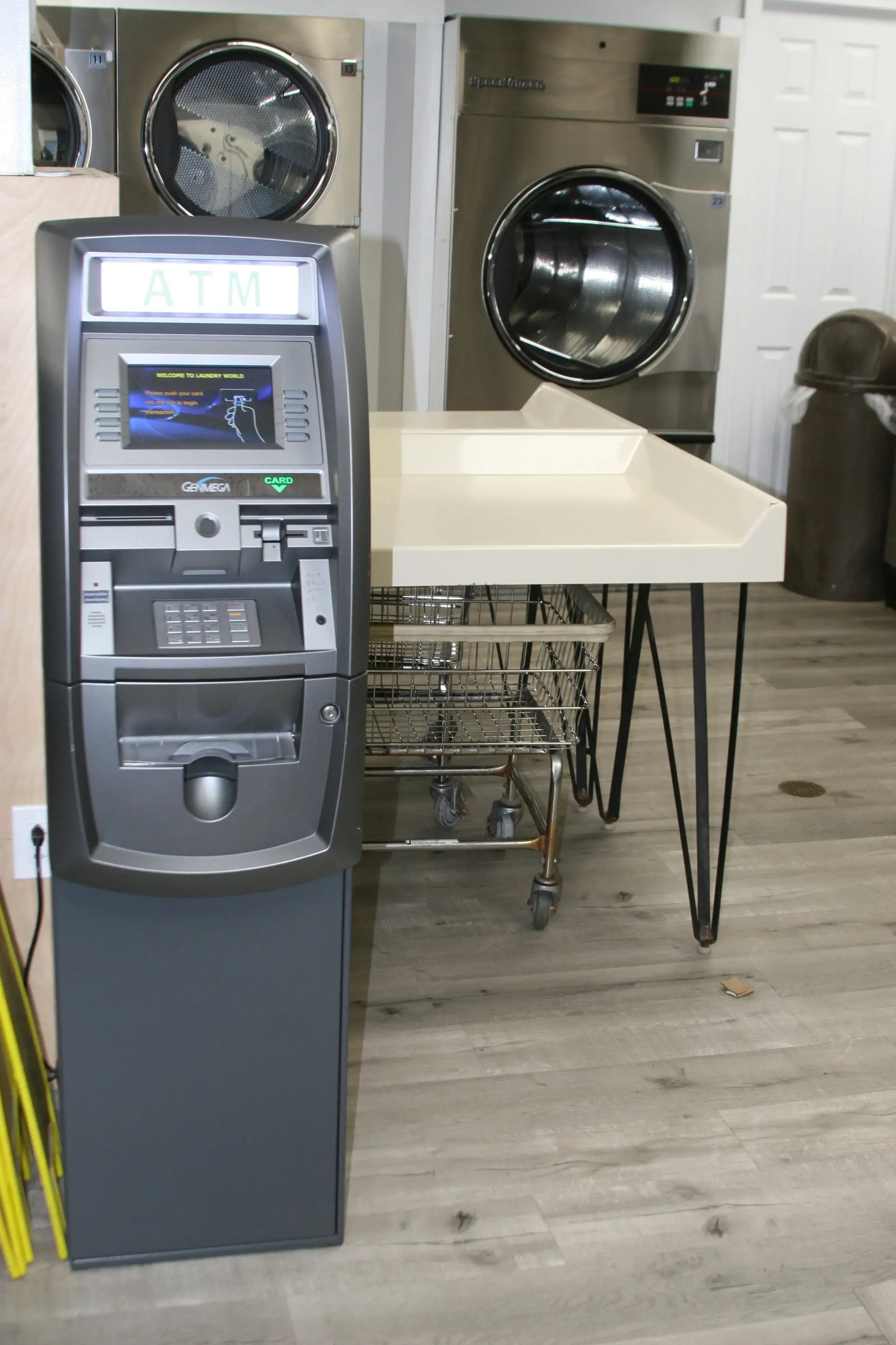 Laundry World Cleaners thumbnail 5