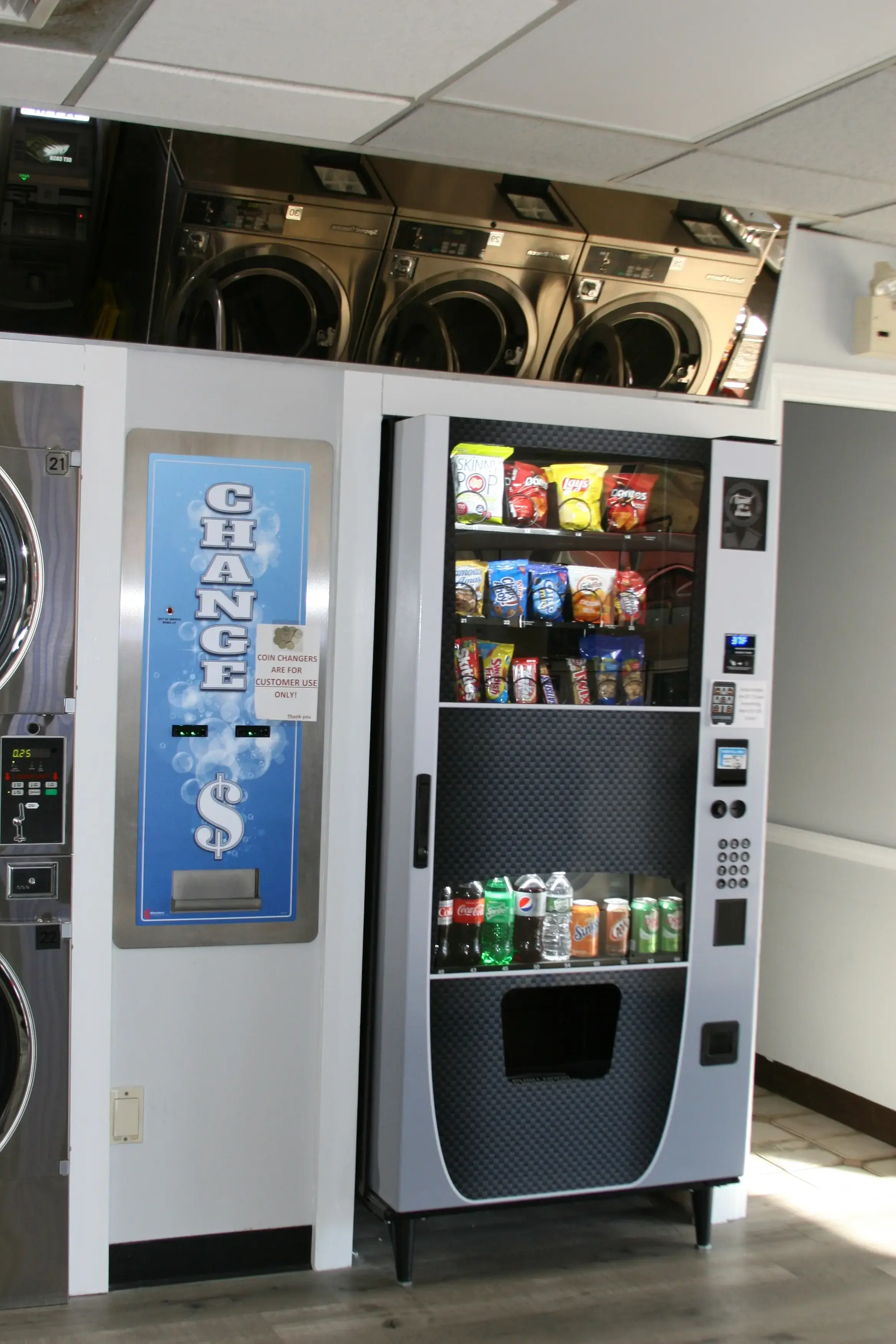Laundry World Cleaners - Image 7