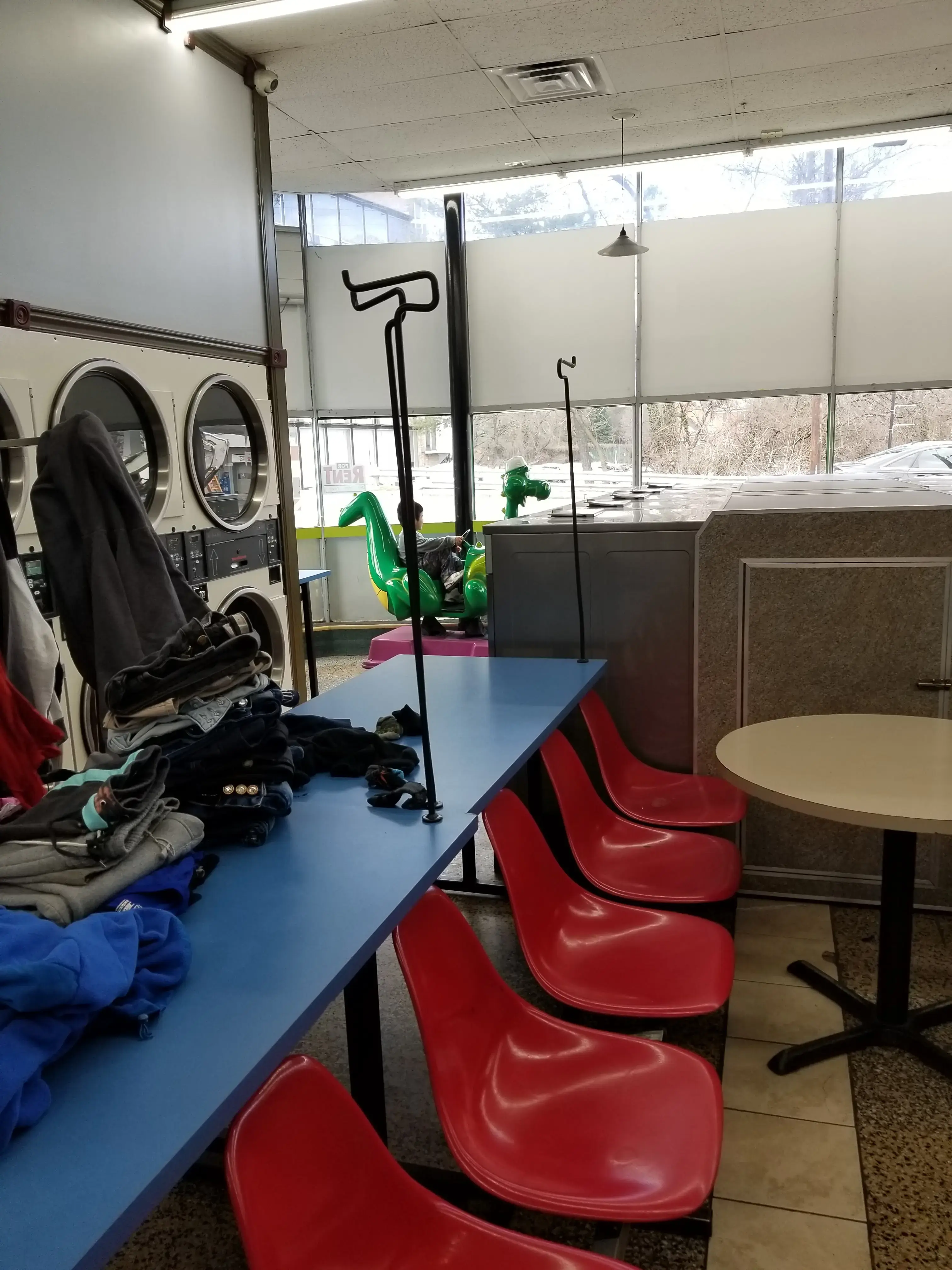 Laundry World - Image 16