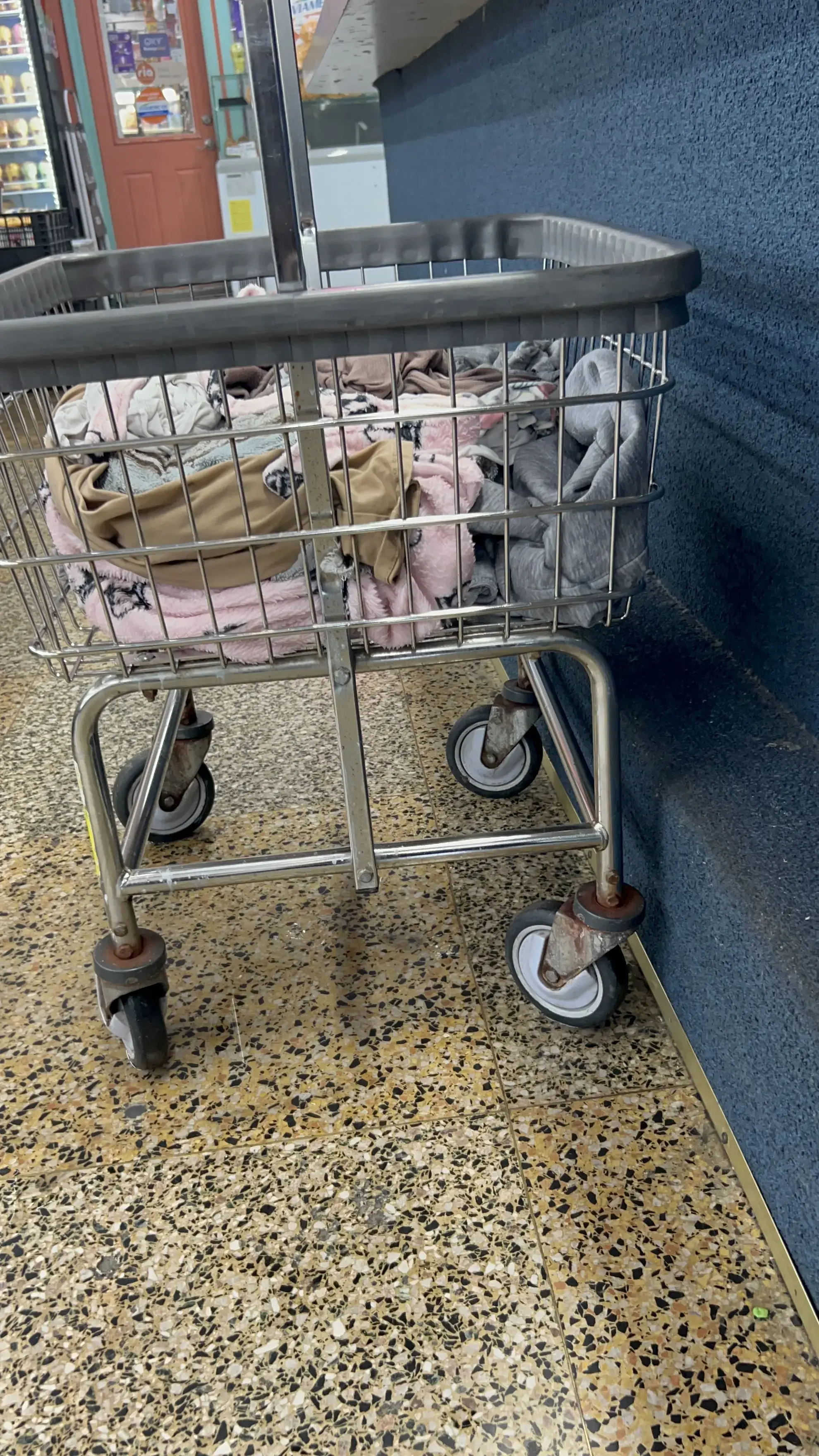 Laundry World - Image 8