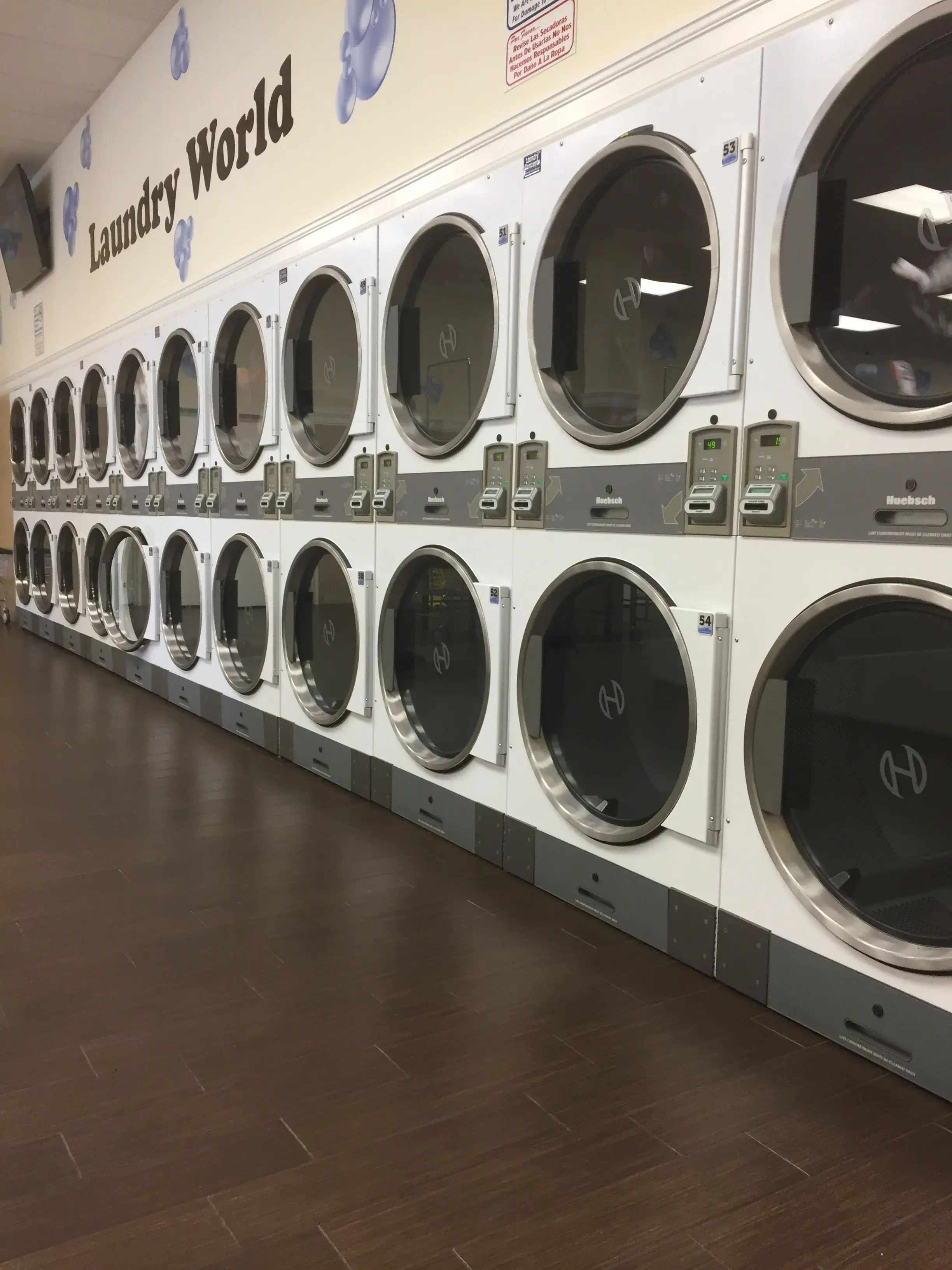Laundry World - Image 7