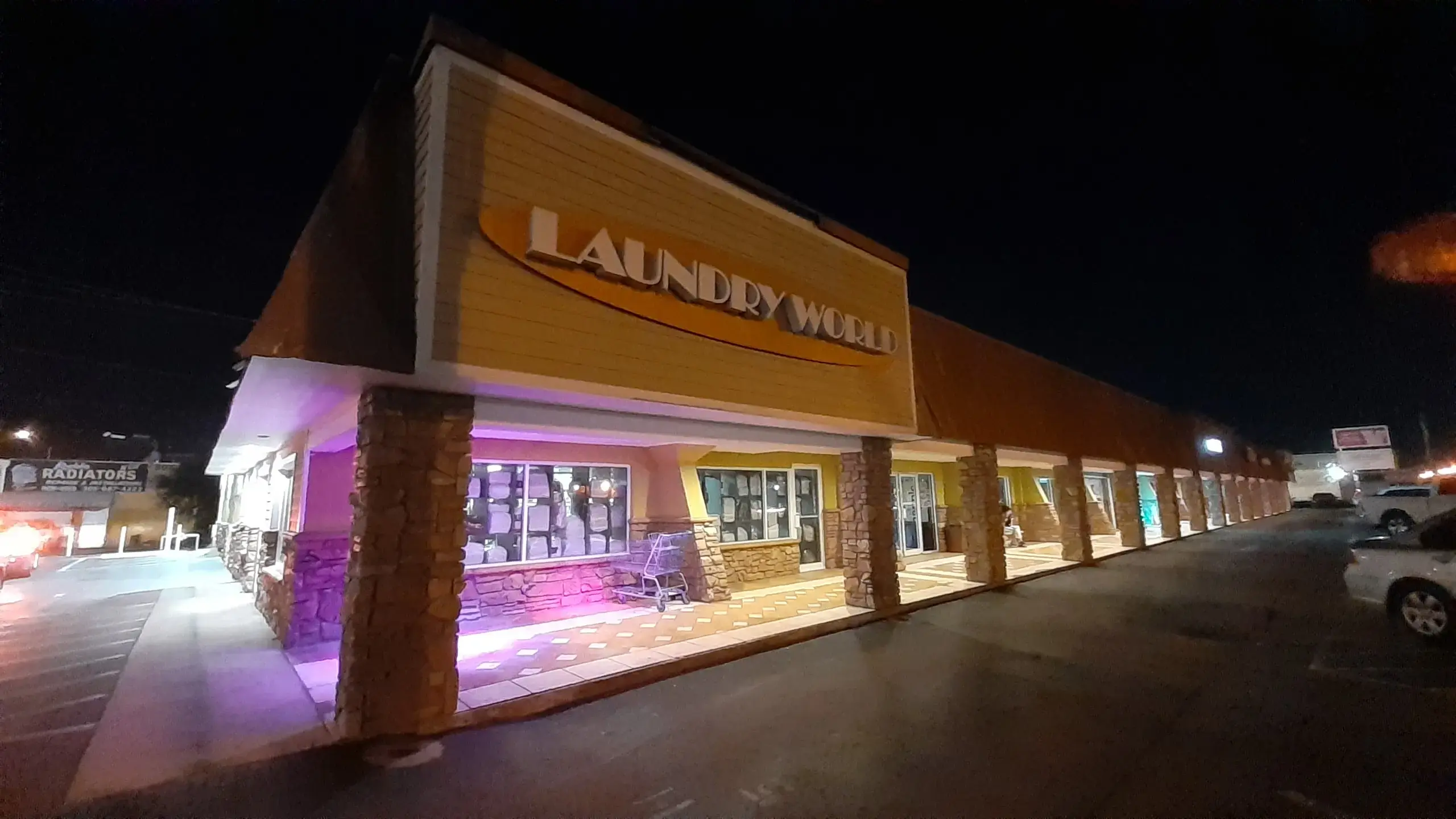 Laundry World thumbnail 10