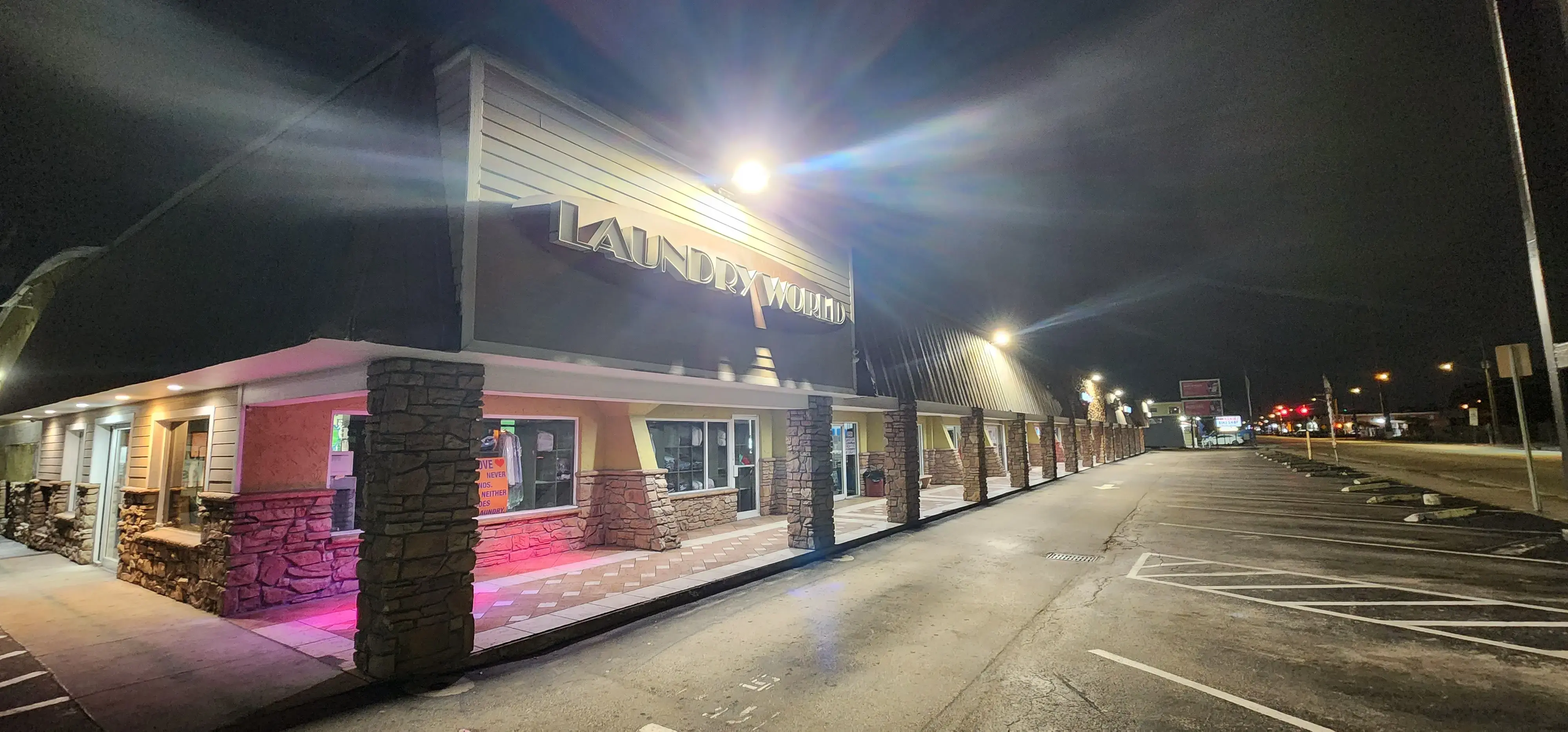 Laundry World thumbnail 20