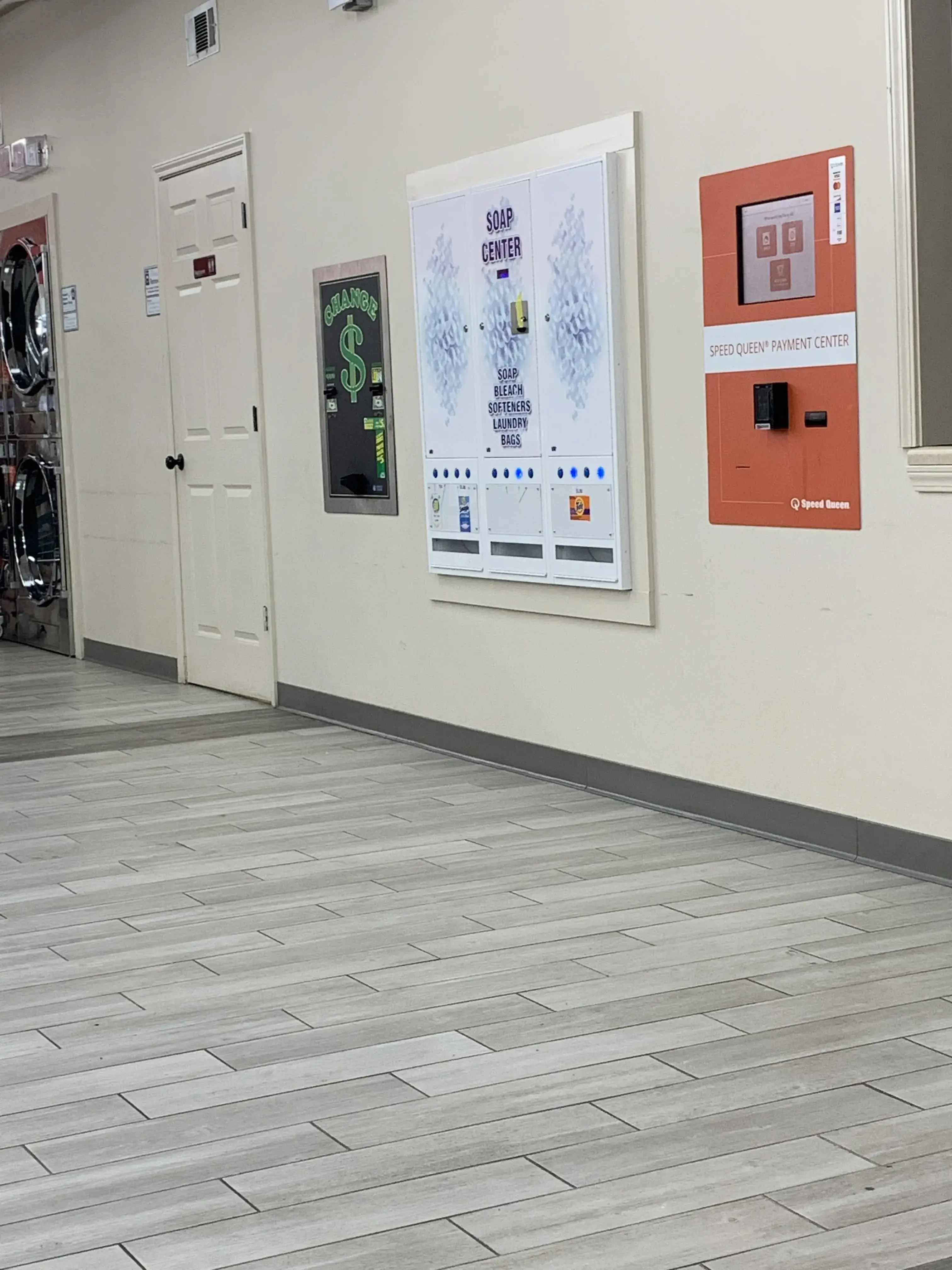 Laundry World - Image 4