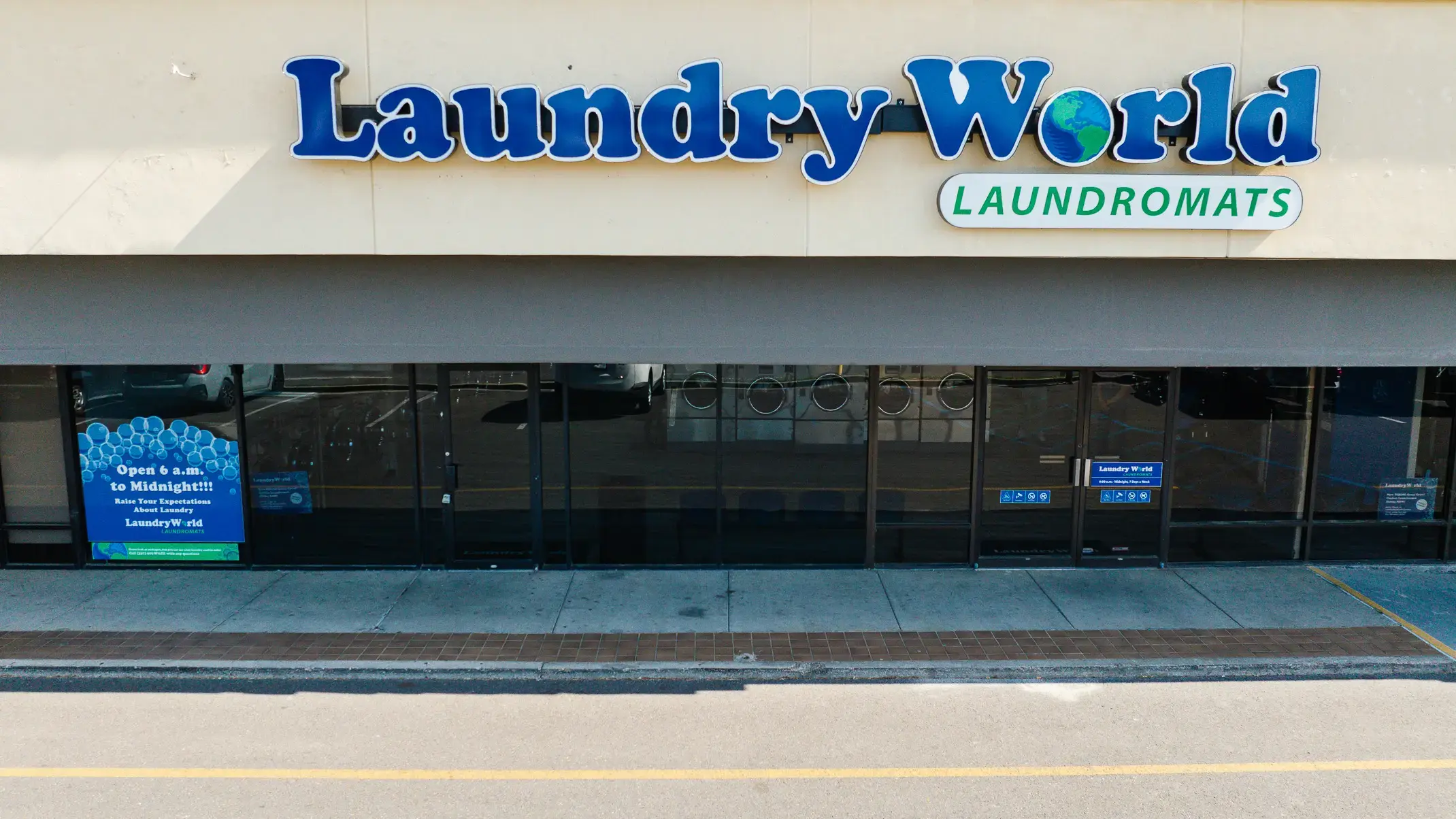 Laundry World Laundromats- Congress St thumbnail 4