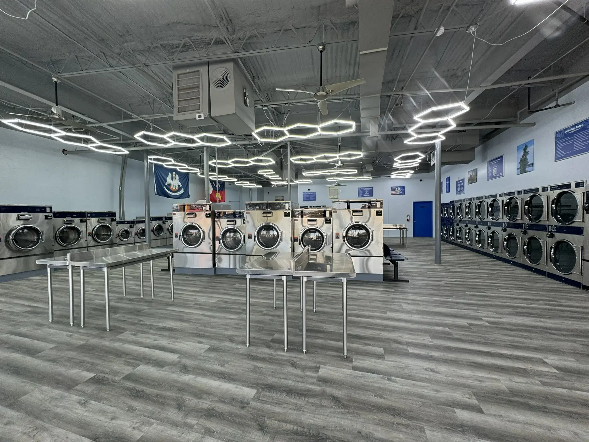 Laundry World Laundromats- Congress St thumbnail 2