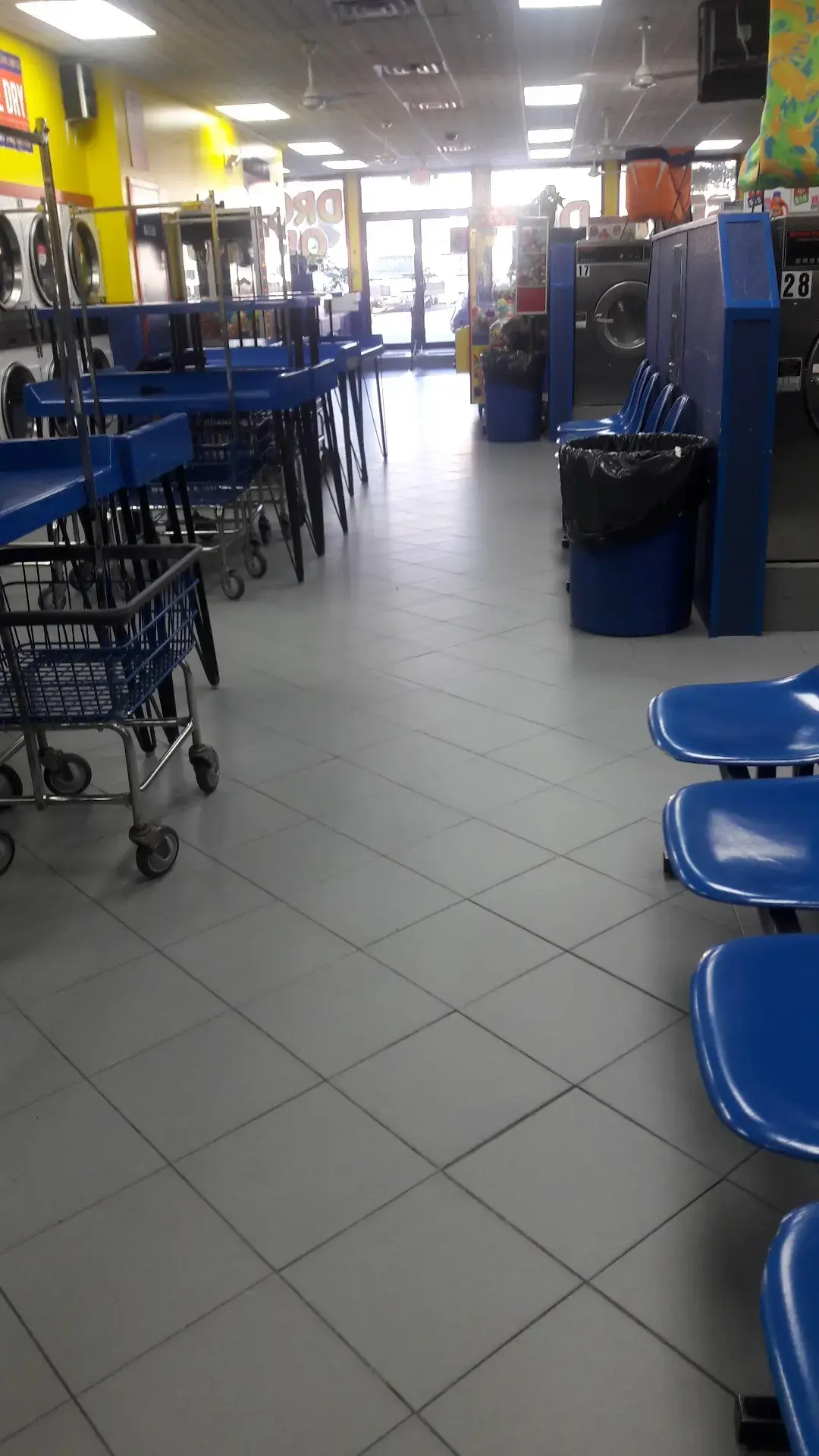 Laundry World - Image 16