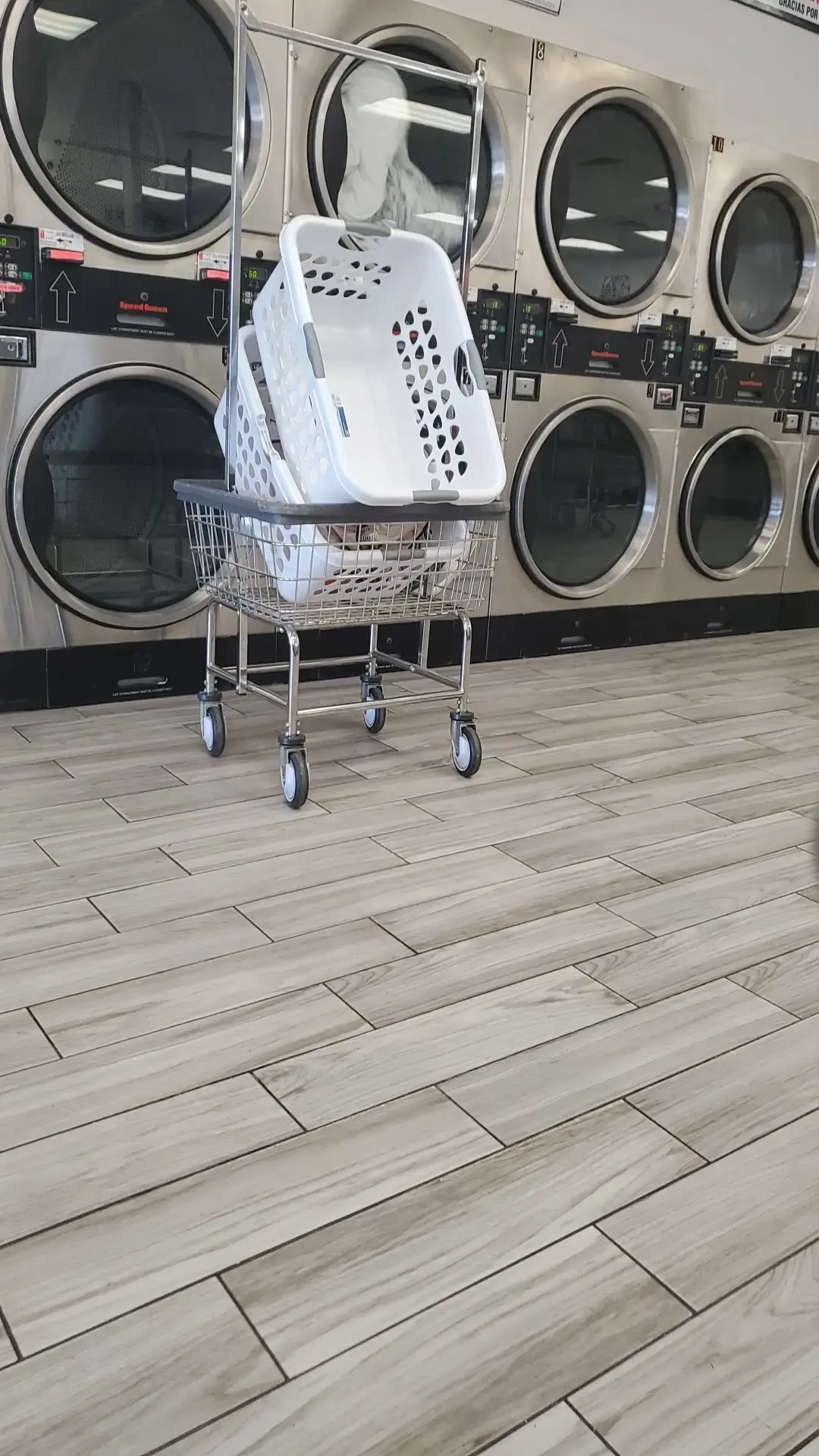 Laundry World thumbnail 8