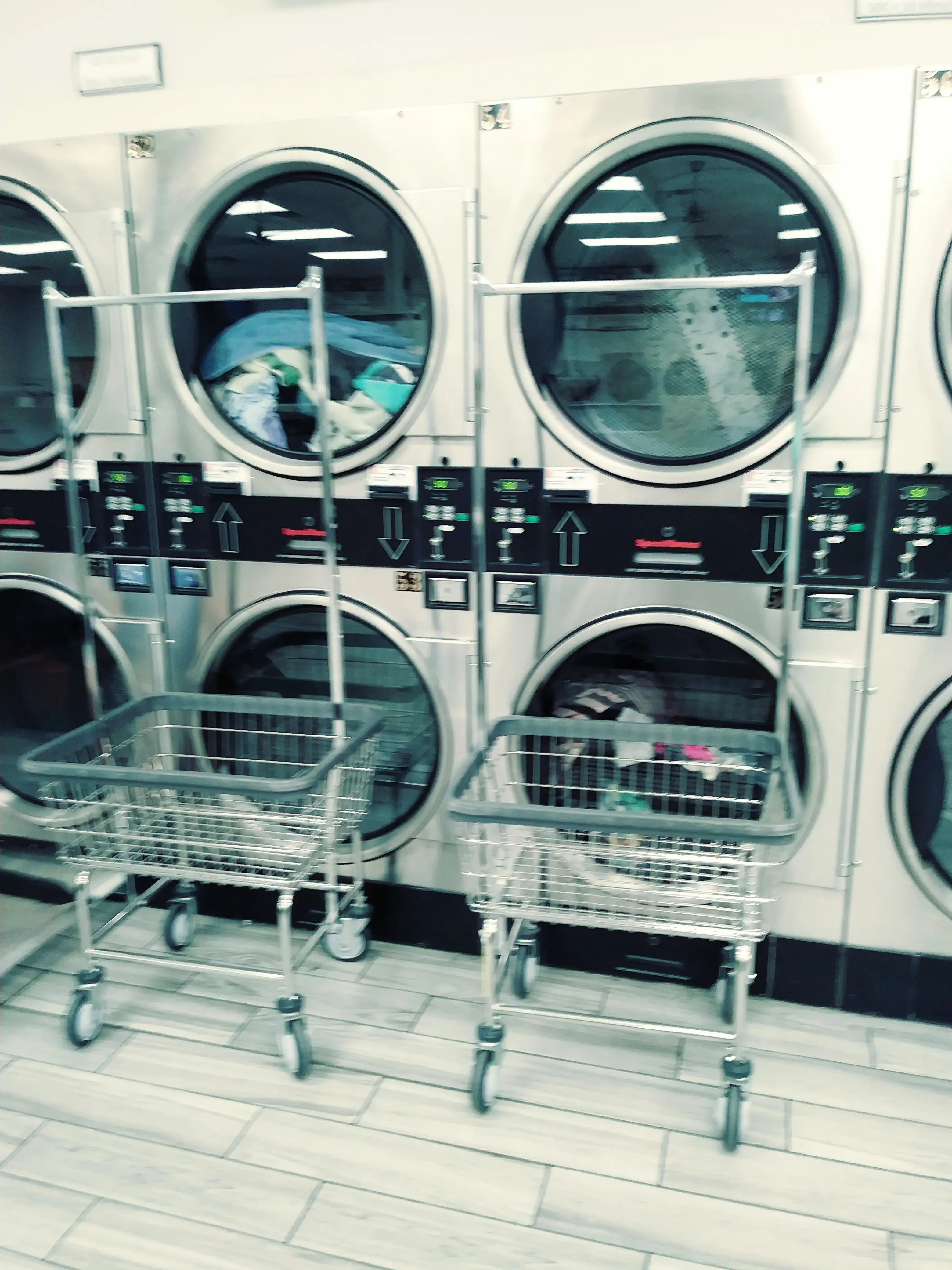 Laundry World - Image 6