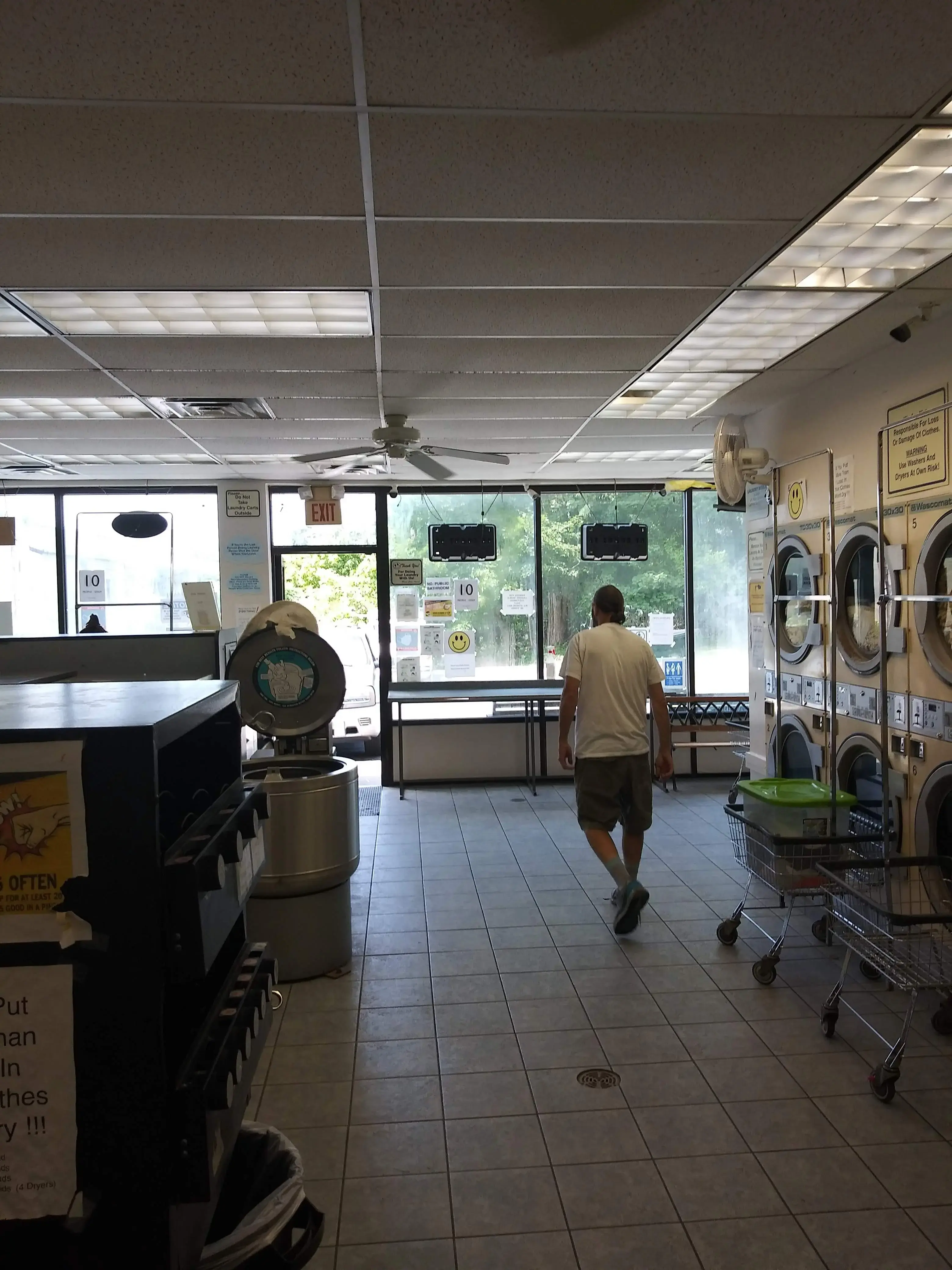 Laundry World - Image 16