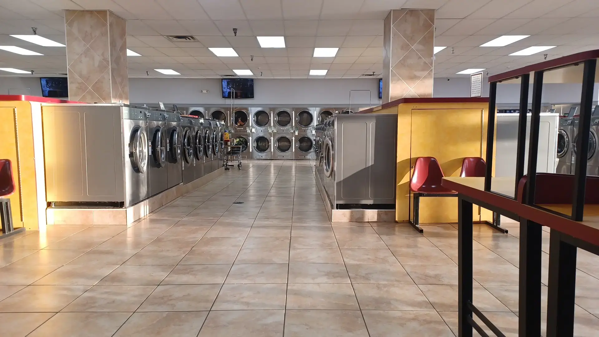 Laundry World thumbnail 2