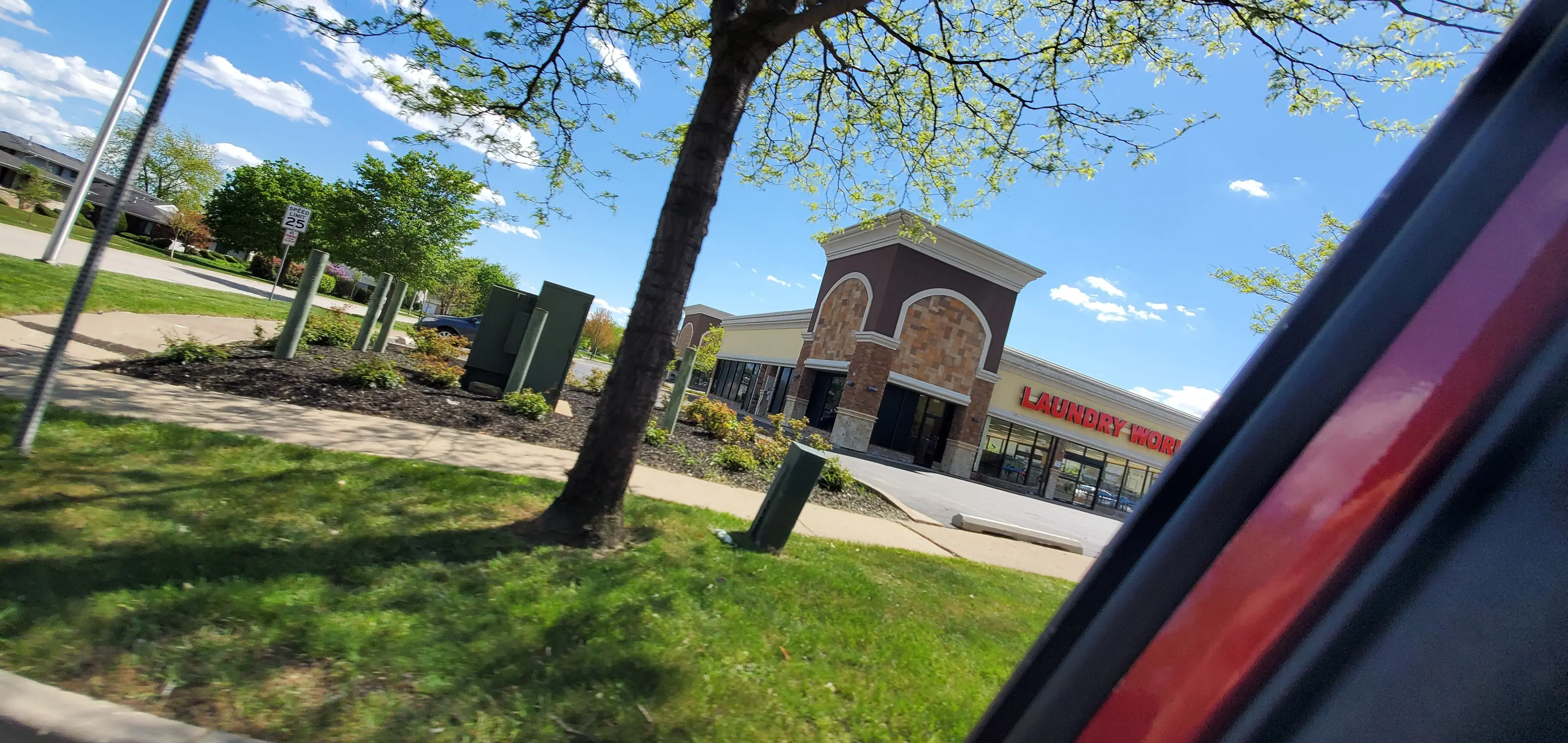 Laundry World thumbnail 17