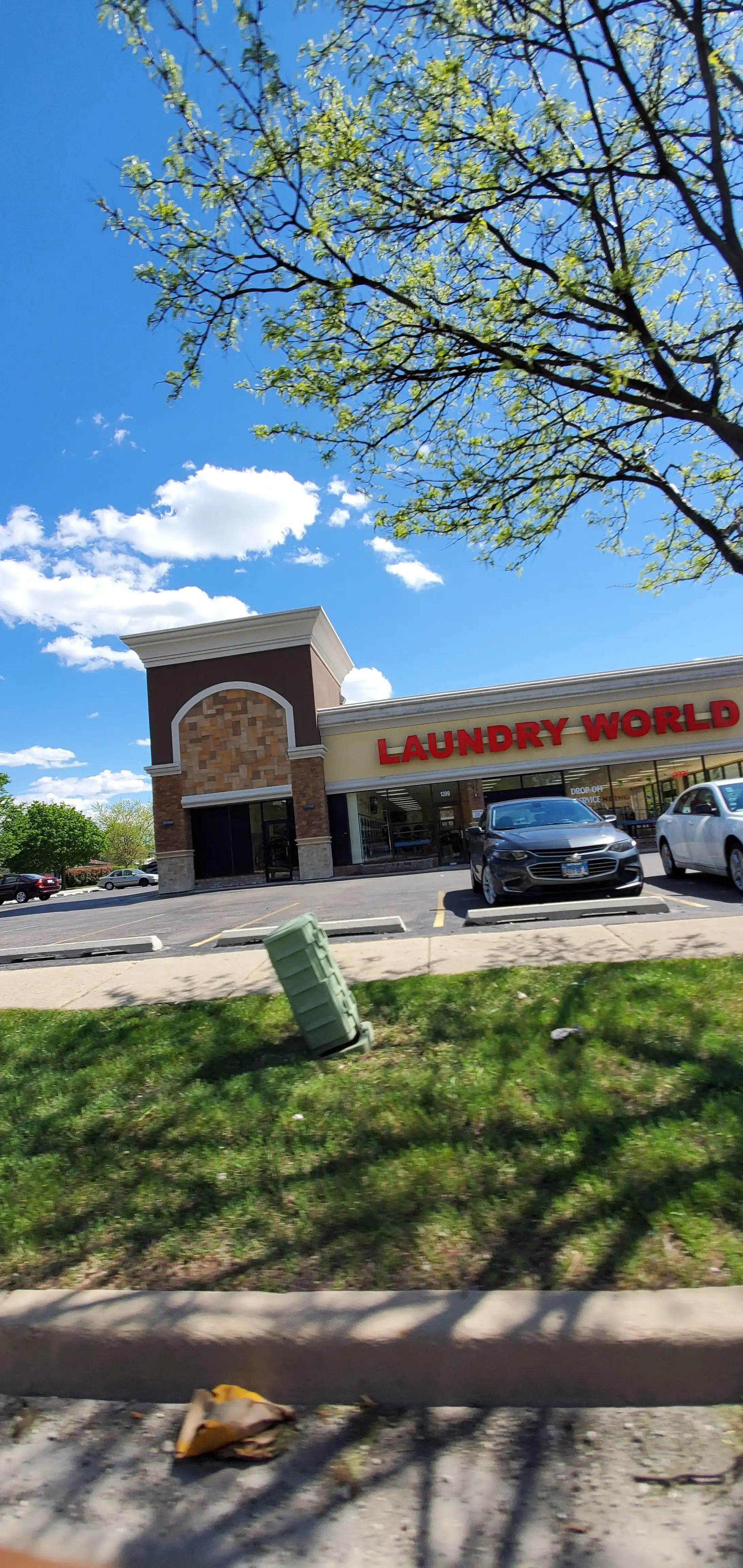 Laundry World - Image 19