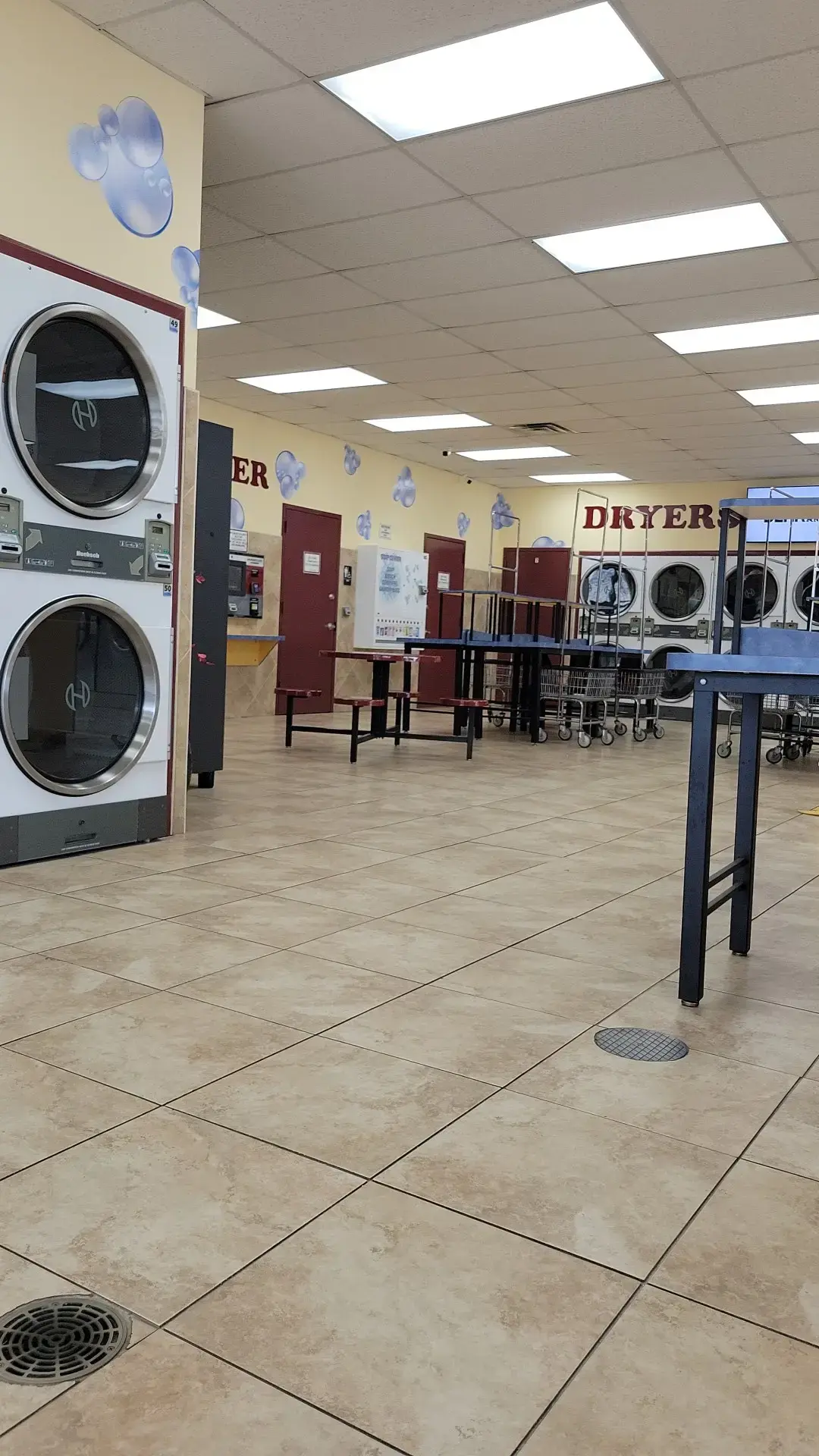 Laundry World - Image 2