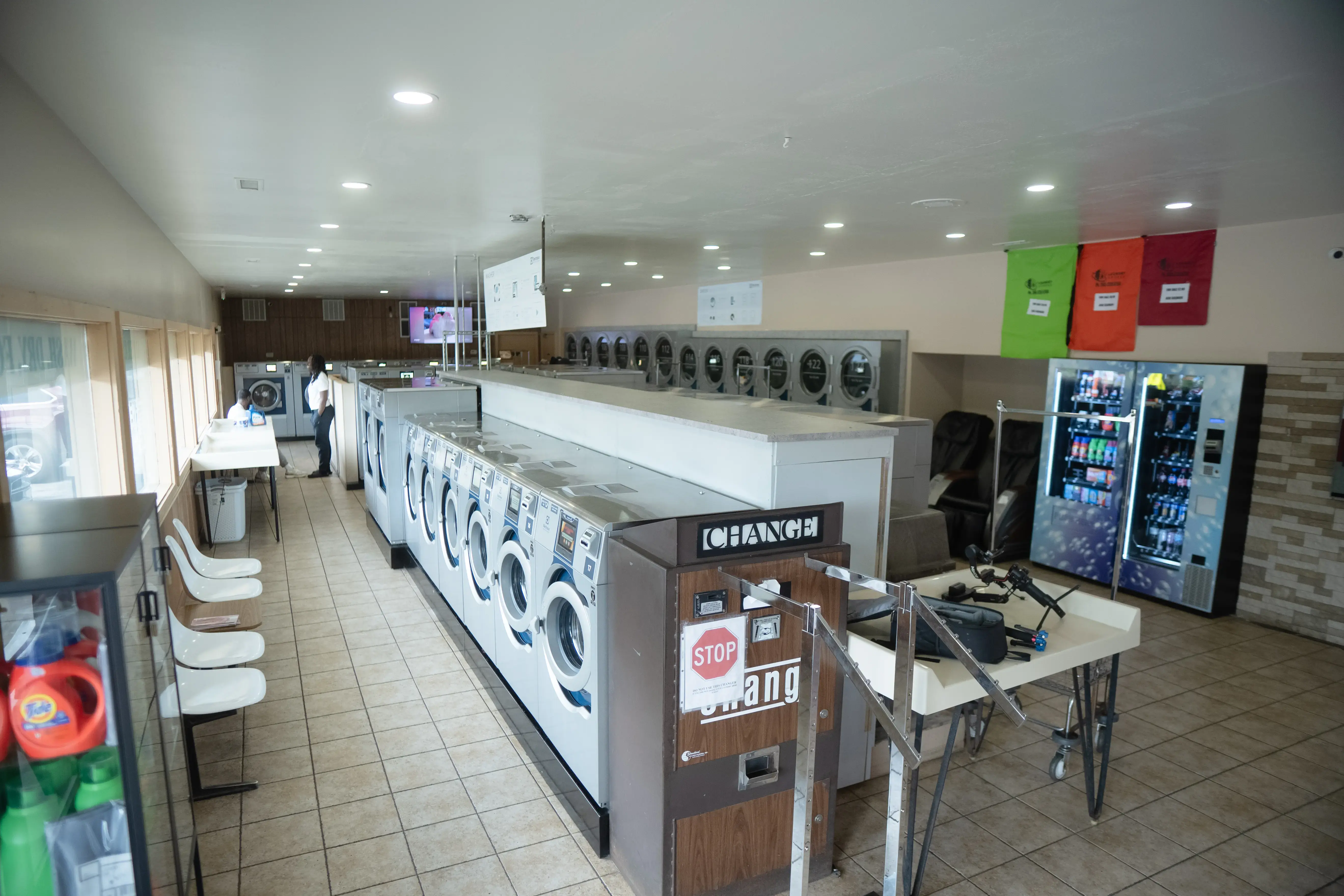 Laundry Xpress - Broadway, Fort Wayne thumbnail 16