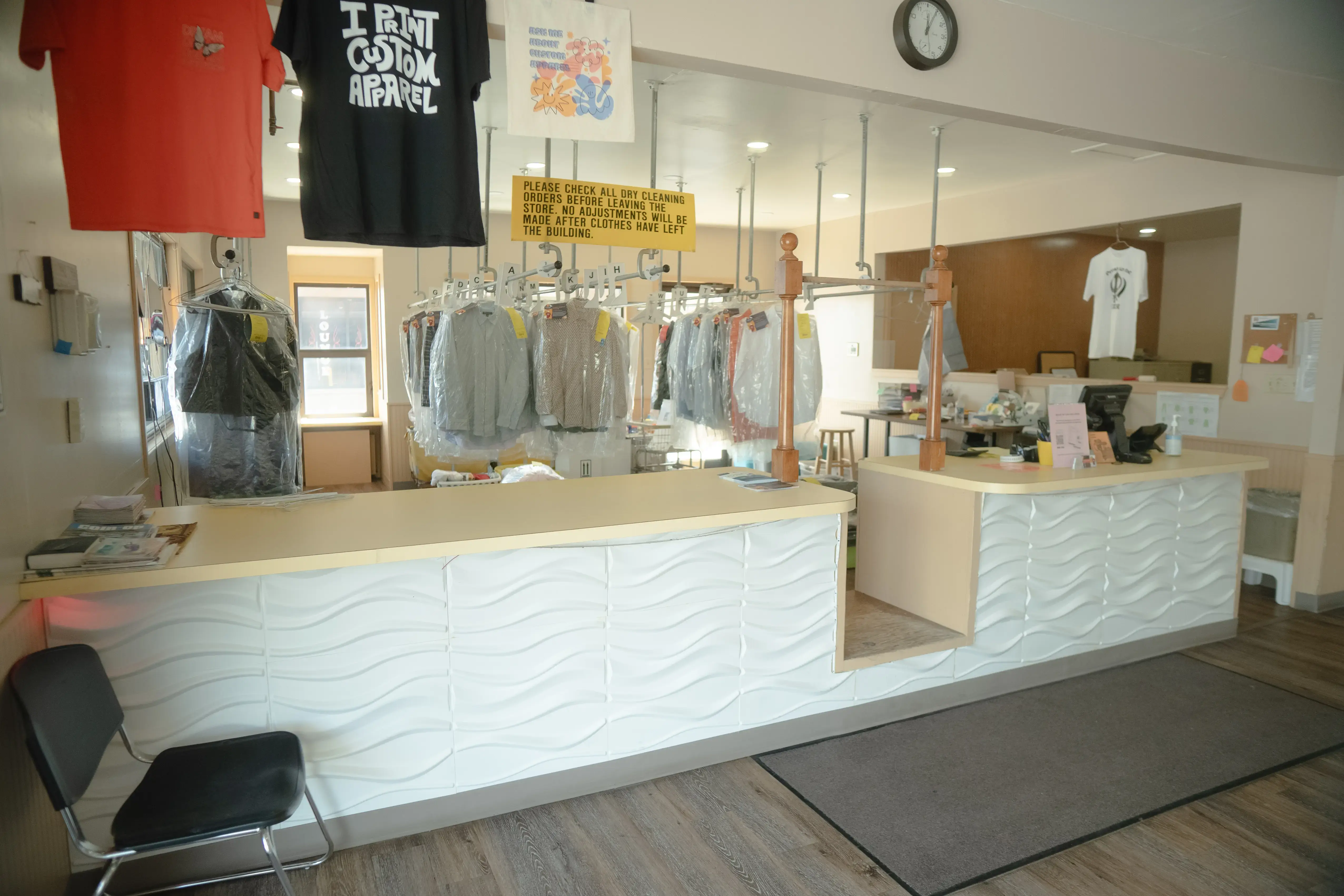 Laundry Xpress - West Jefferson Boulevard, Fort Wayne - Image 11