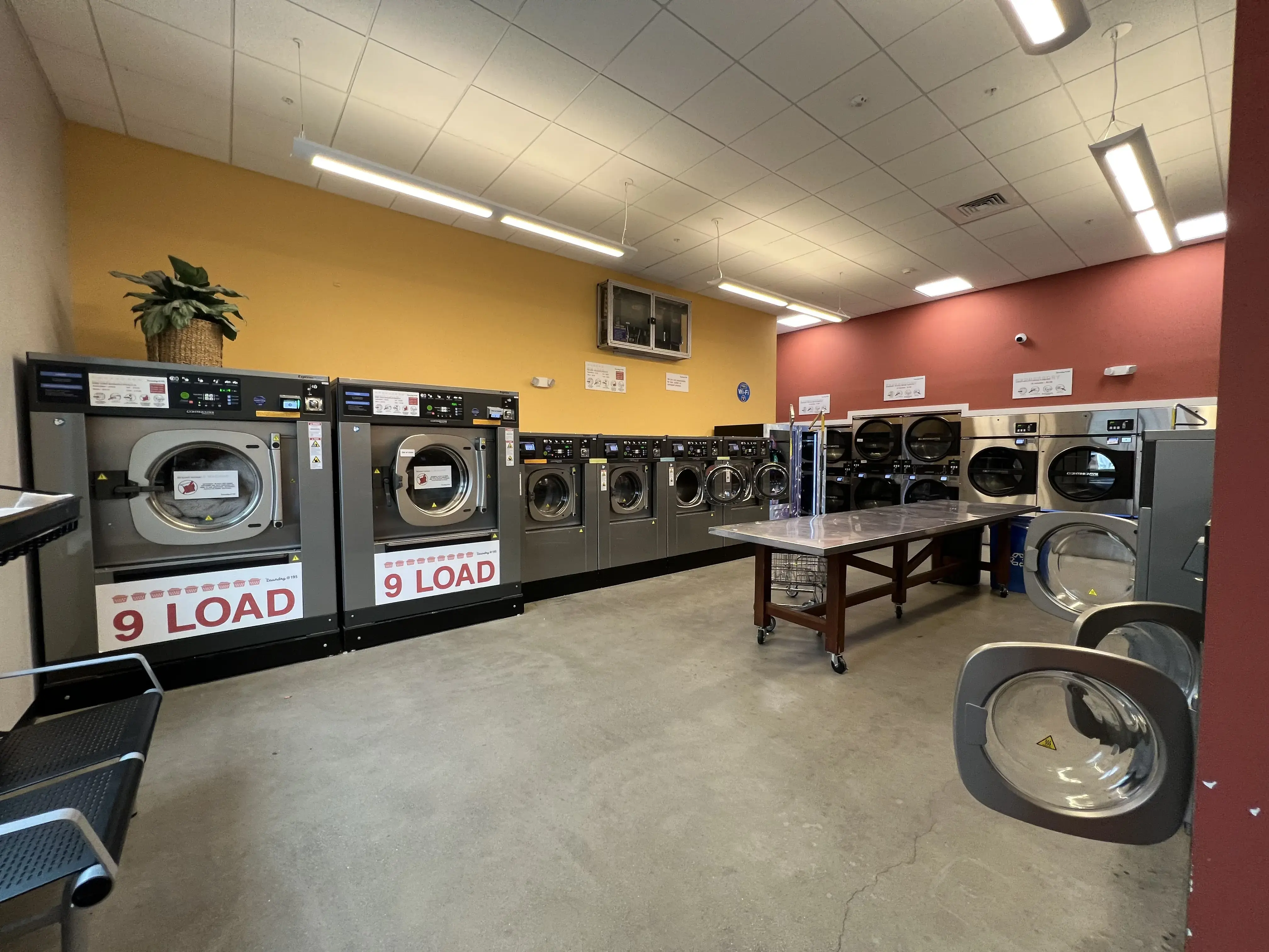 Laundry@195 thumbnail 12
