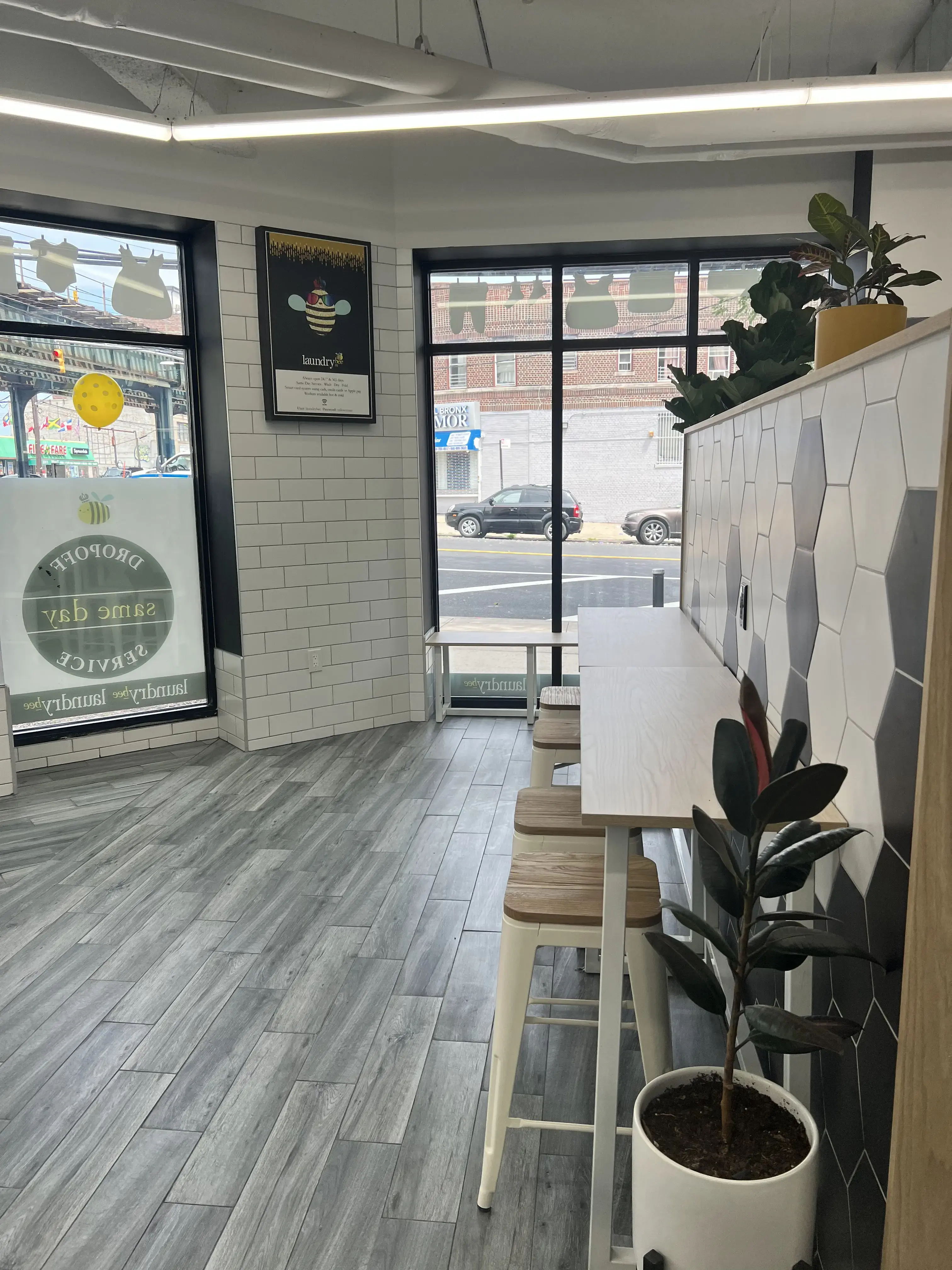 Laundrybee - Bronx - Image 4