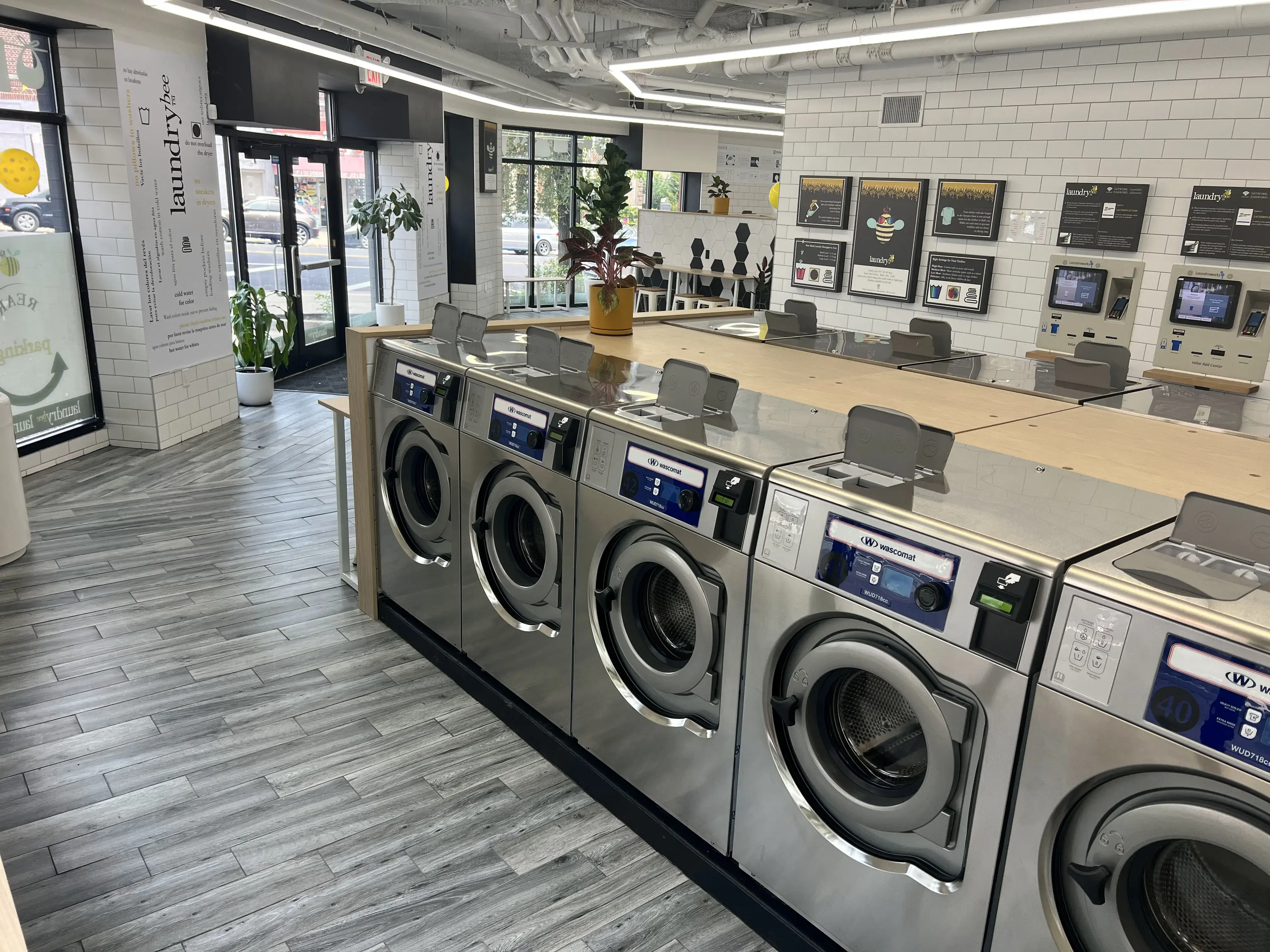 Laundrybee - Bronx thumbnail 18