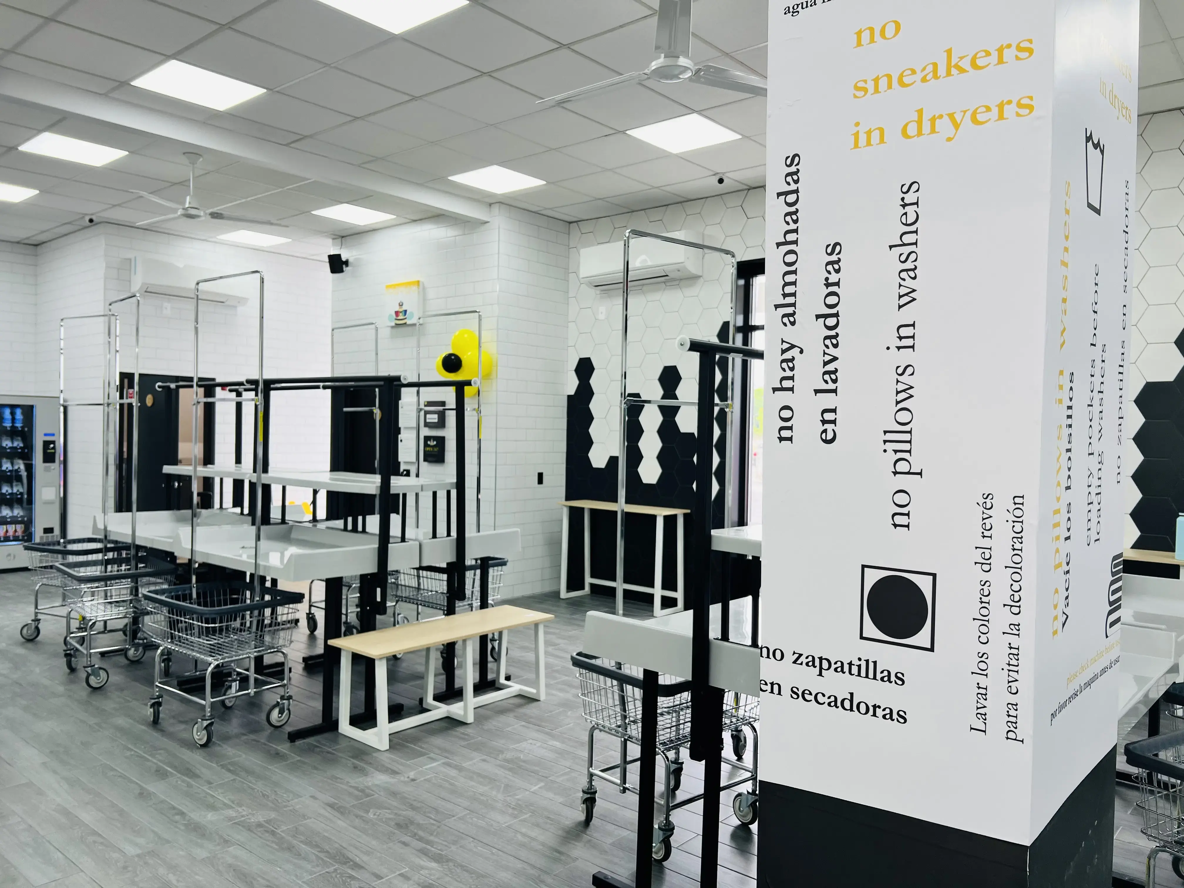 Laundrybee - Far Rockaway location