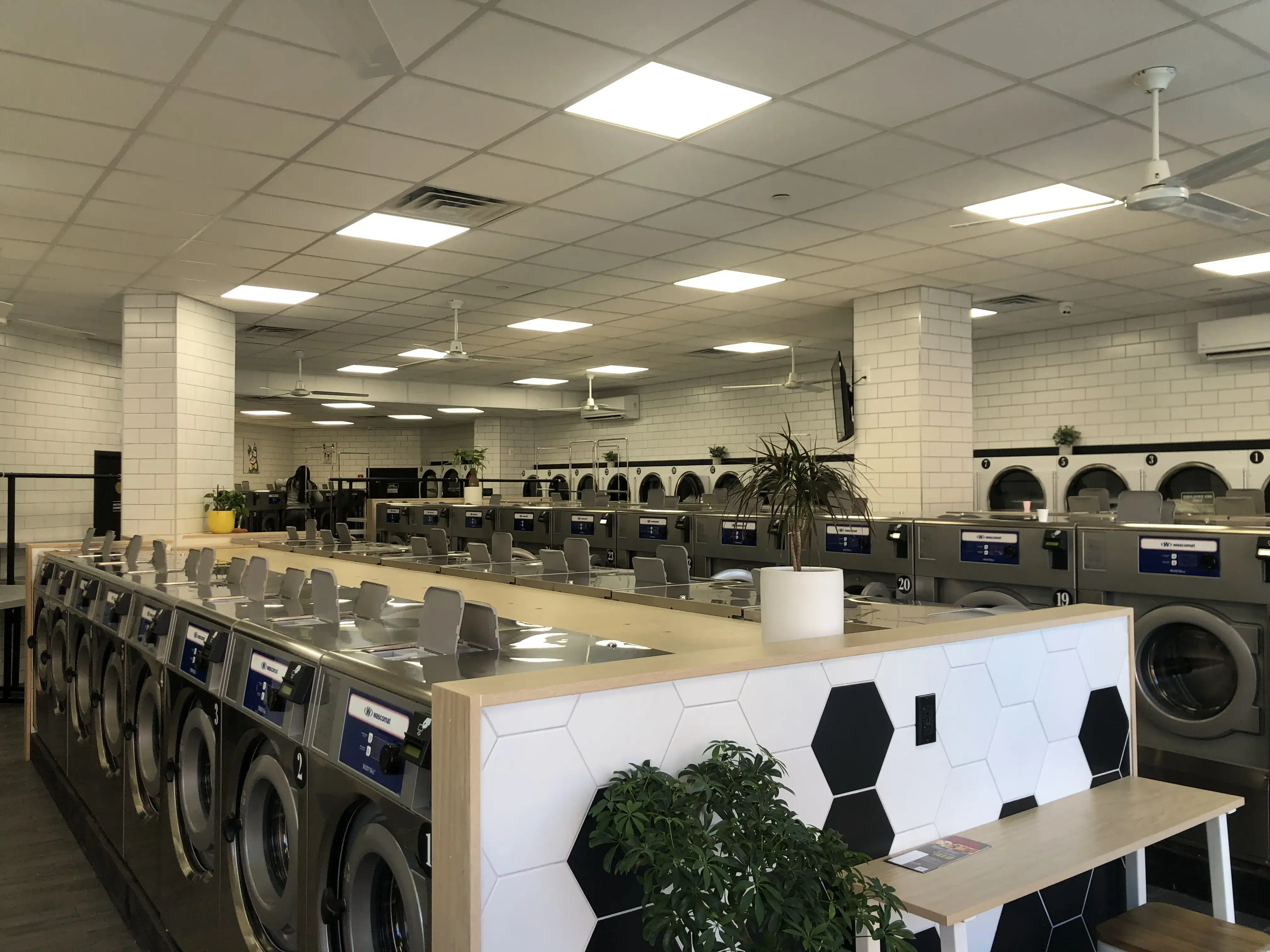 LaundryBee - Forest Hills - Image 3